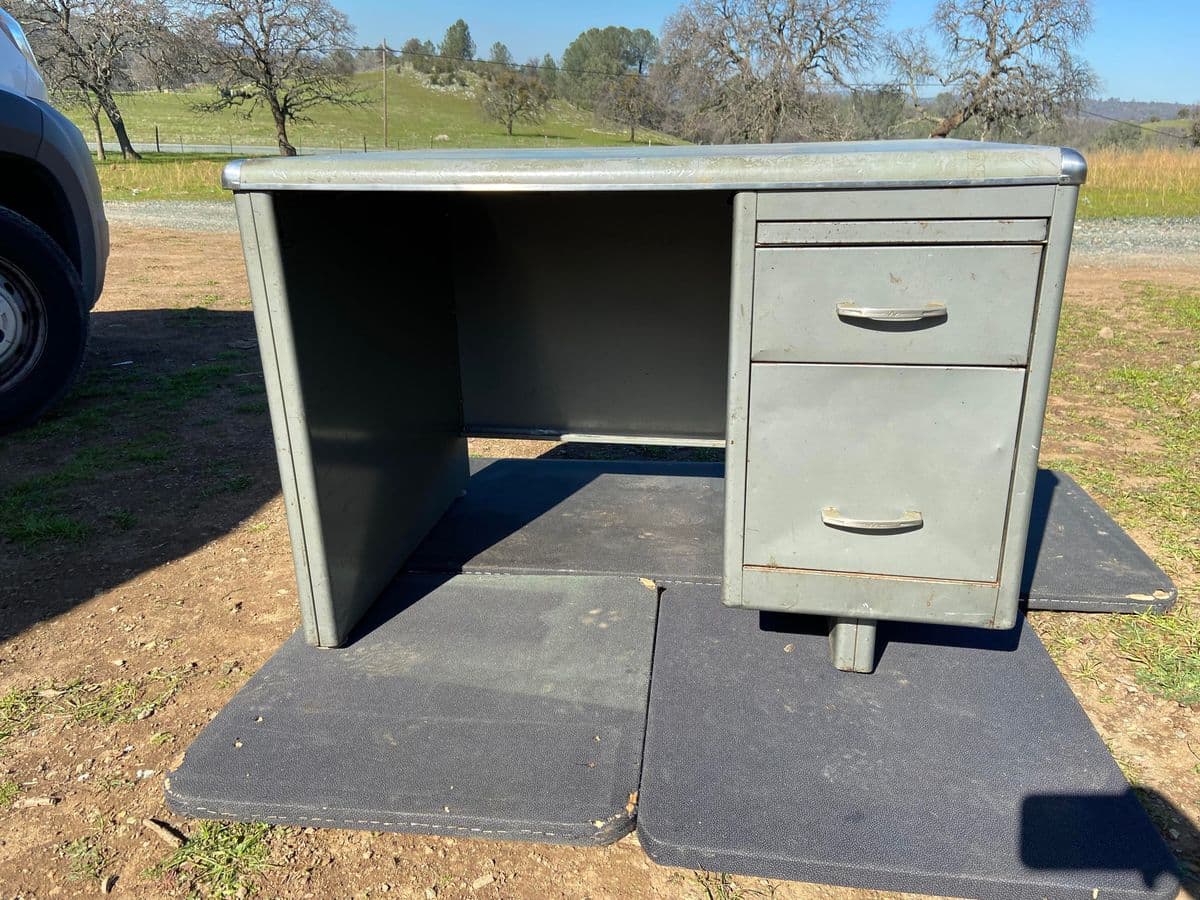 1960s Project Mini Tanker Desk - Thumbnail 13