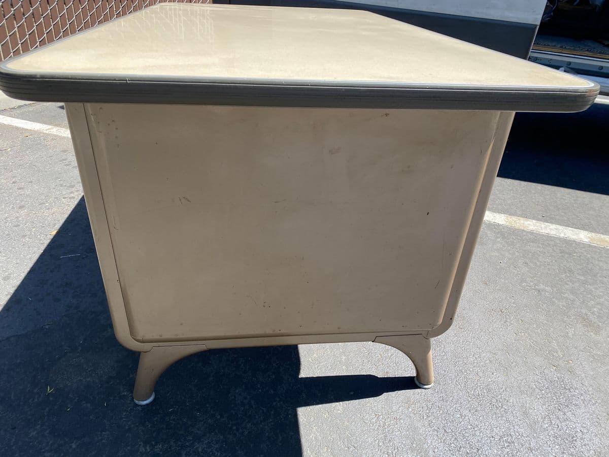 Vintage Allsteel Brand Metal Tanker Desk - Thumbnail 8