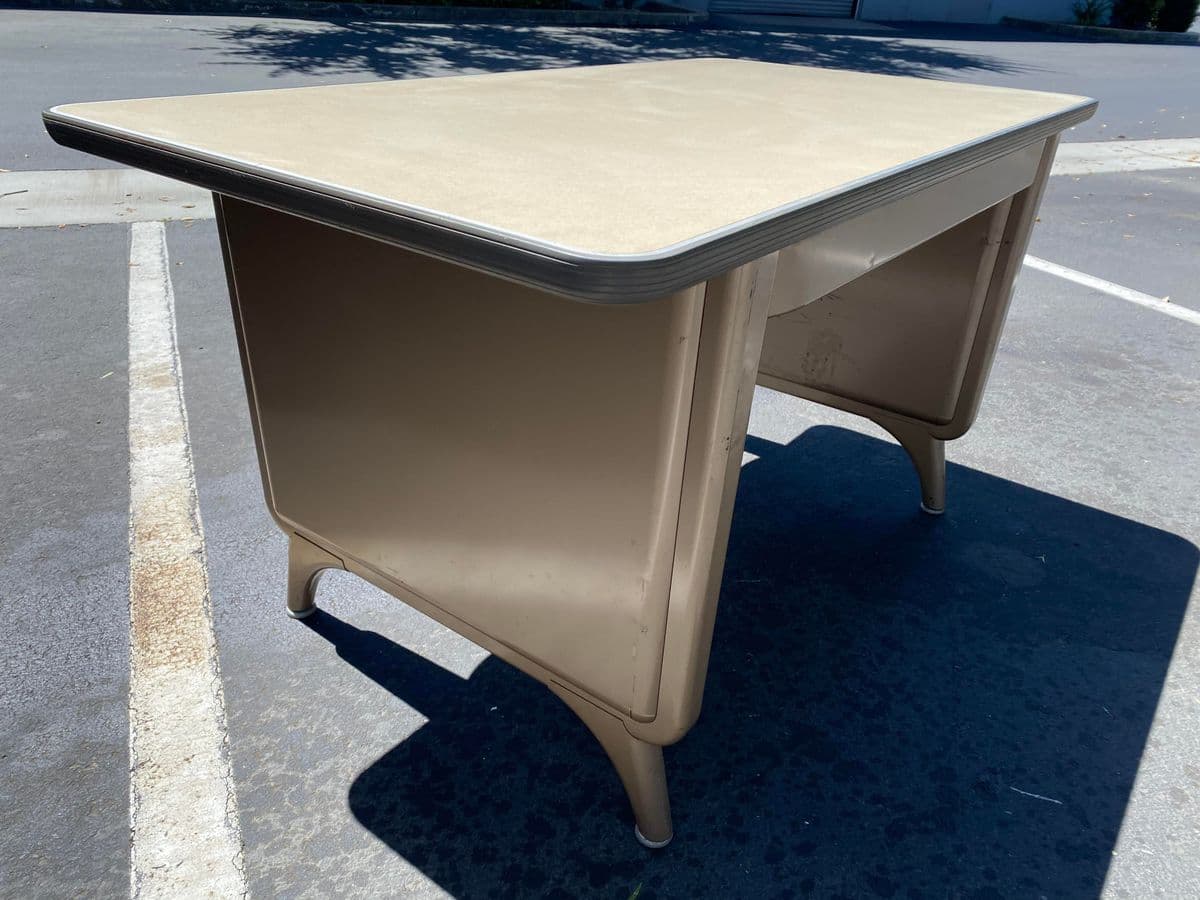 Vintage Allsteel Brand Metal Tanker Desk - Thumbnail 11