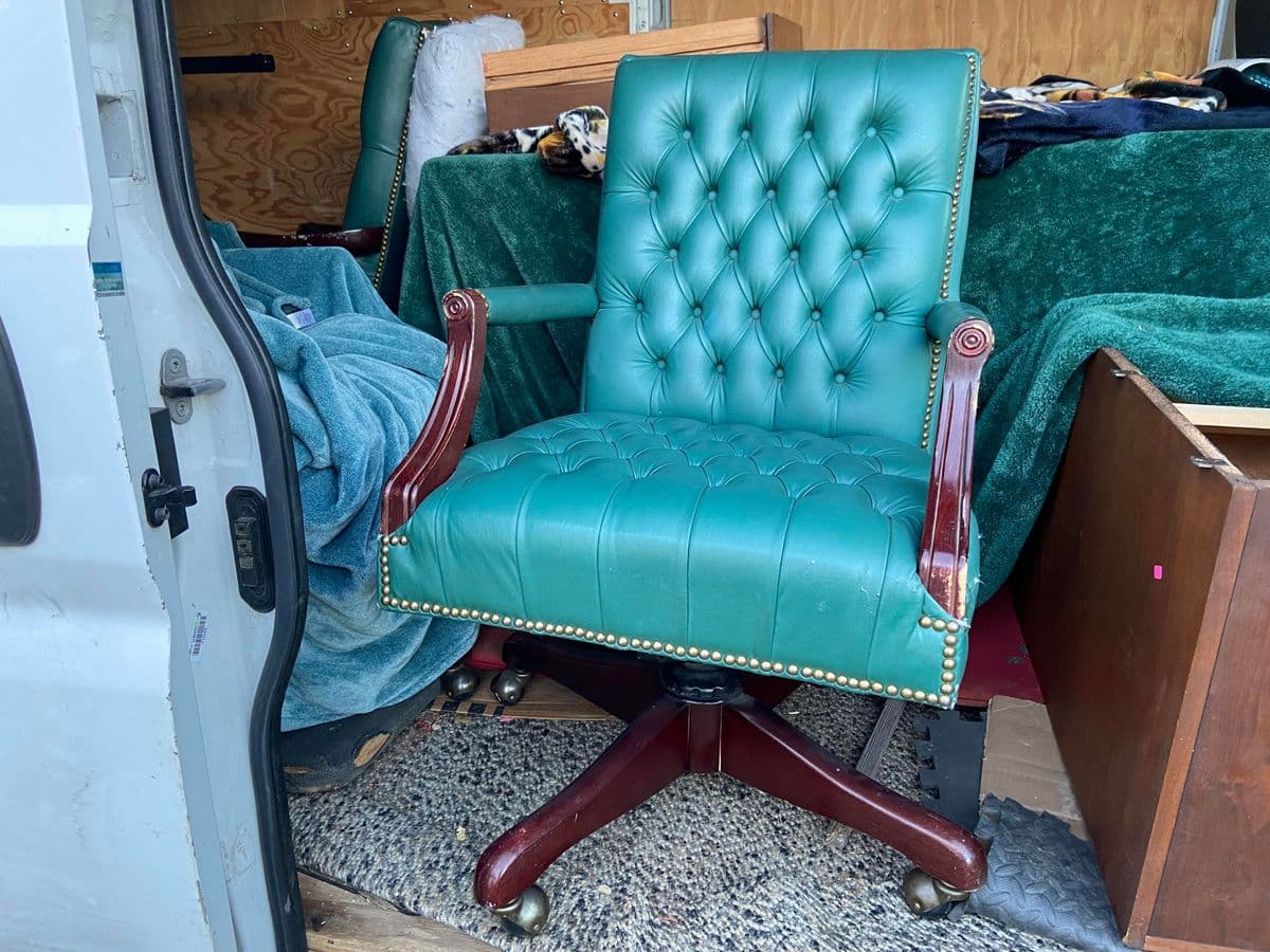 1980s Vintage Paoli Chair Company Office Swivel Desk Chairs - a Pair - Thumbnail 4