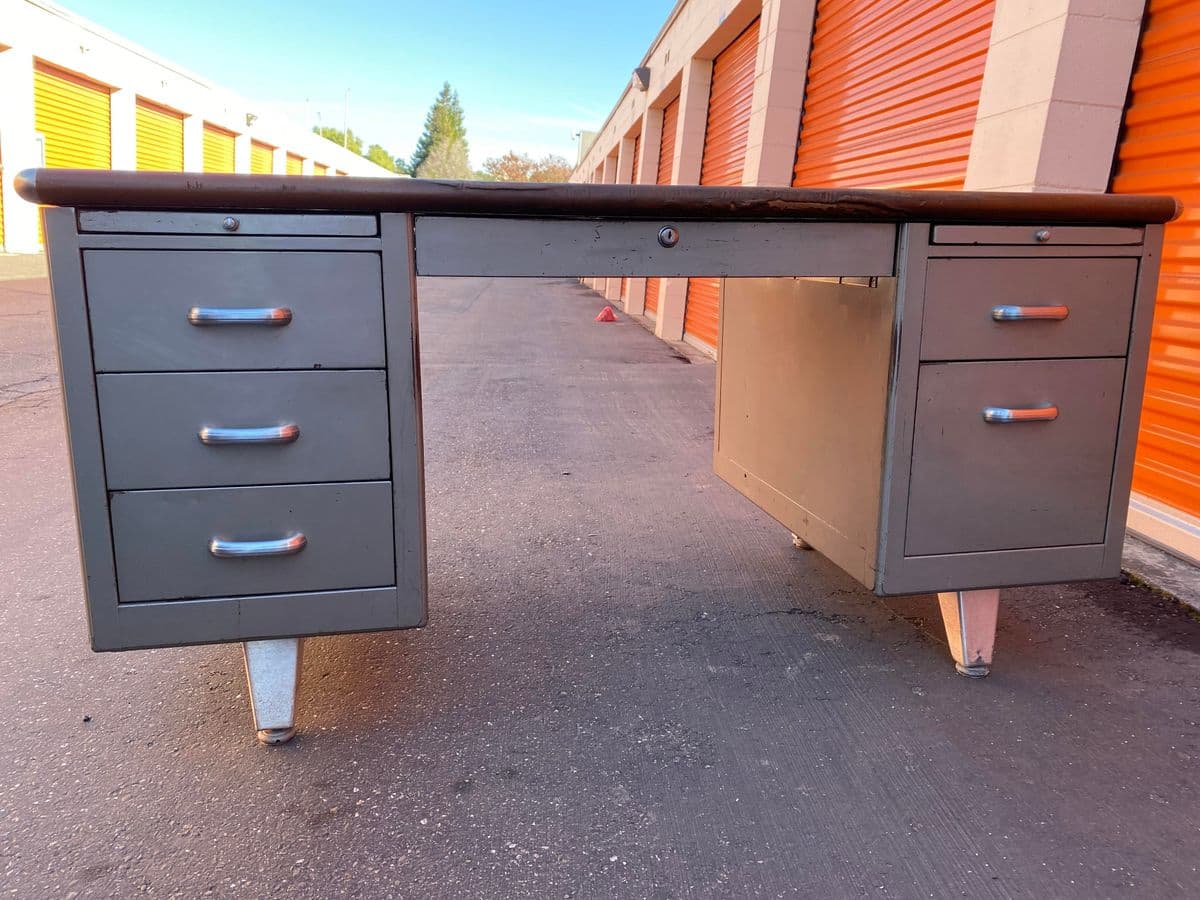 Vintage Mid-Century Modern Metal Tanker Desk - Thumbnail 3