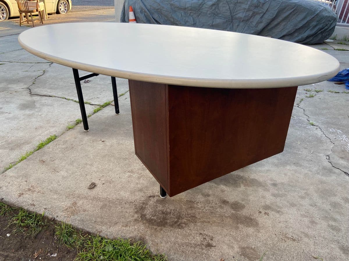 1970s Vintage Mid Century Modern Oval Executive Desk - Thumbnail 13