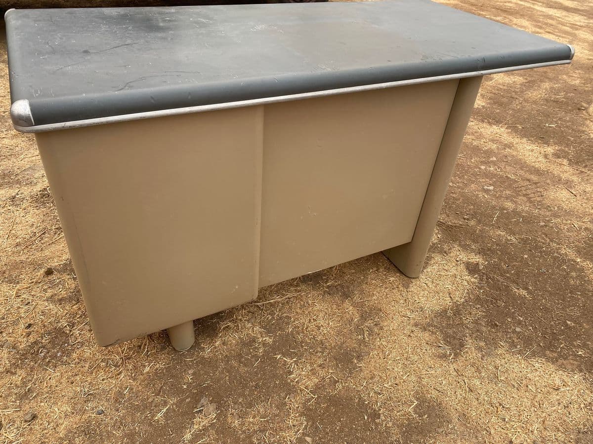 Mid 20th Century Metal Tanker Desk - Thumbnail 5