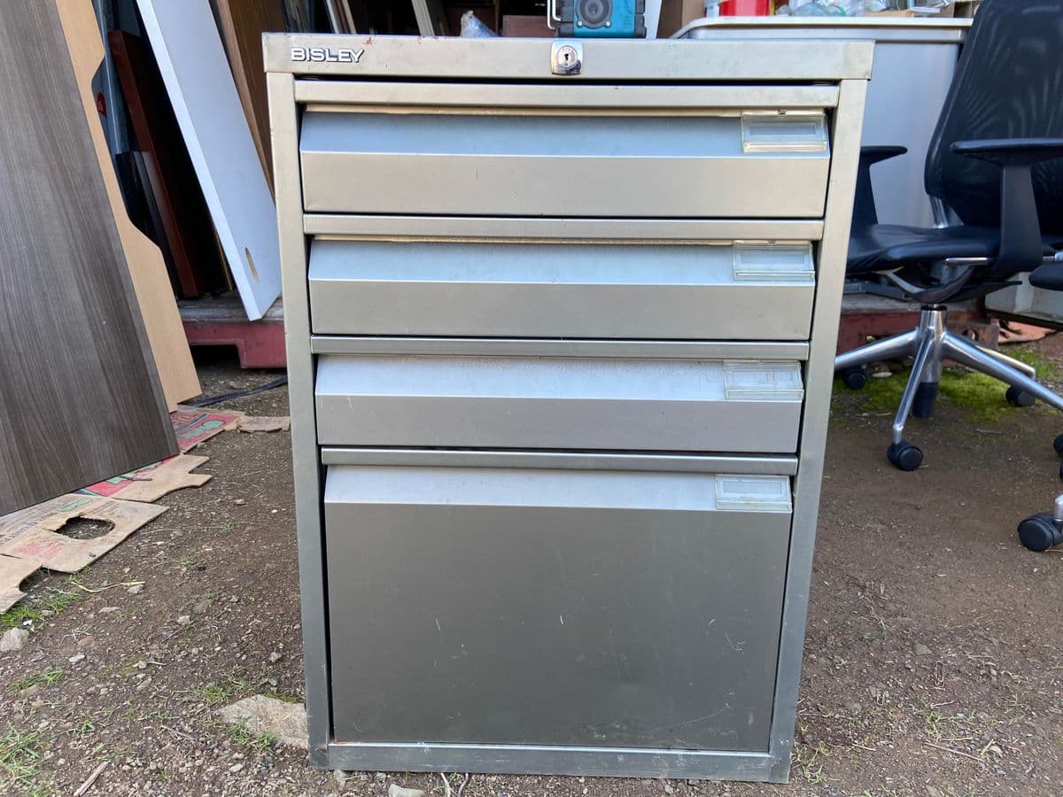 Bisley Metal Filing Cabinet - Thumbnail 12