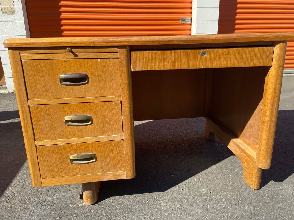 Vintage Mid-Century Modern Jasper Desk - Thumbnail 4