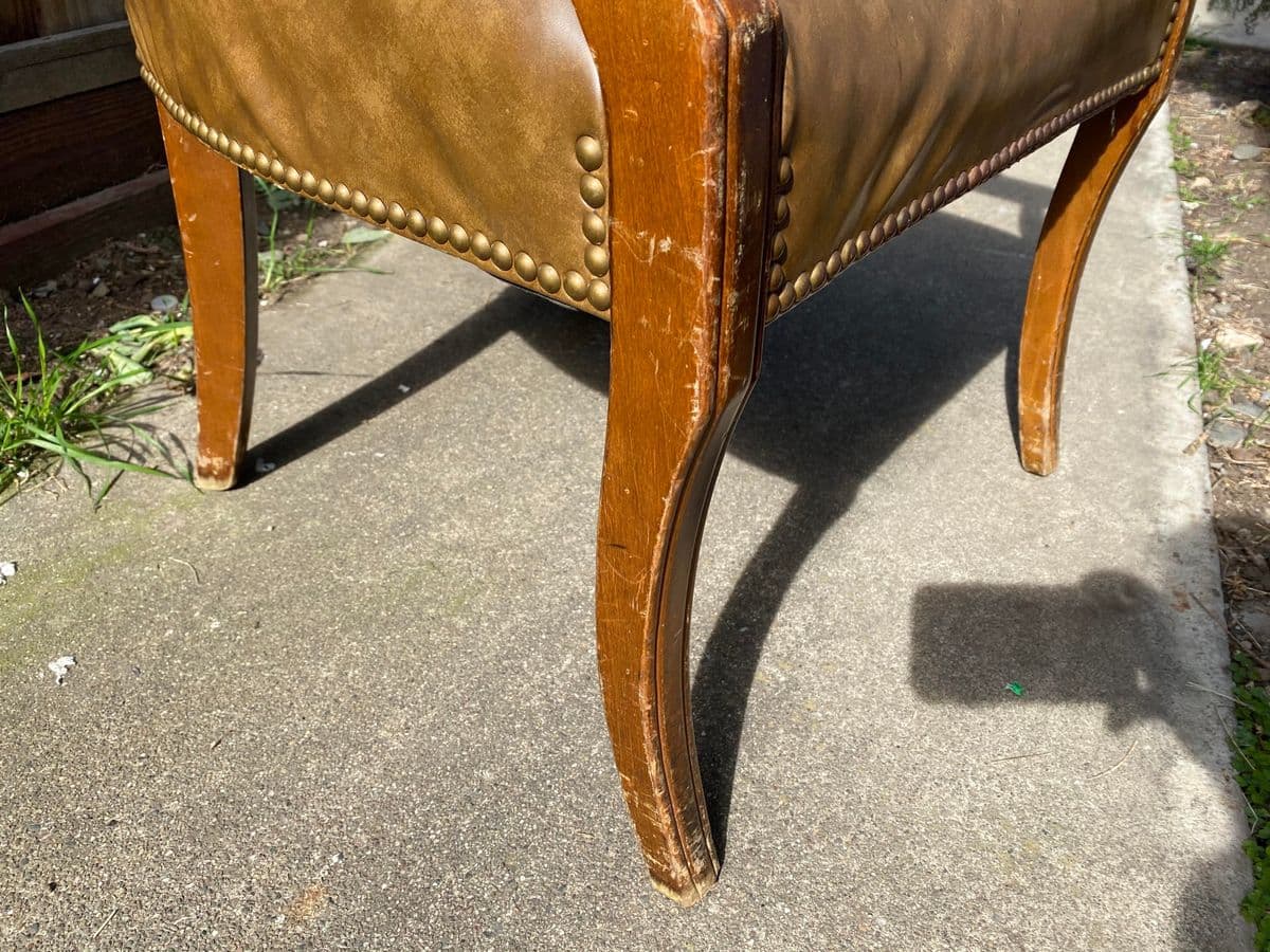 Vintage Leather Accent Chair - Thumbnail 10