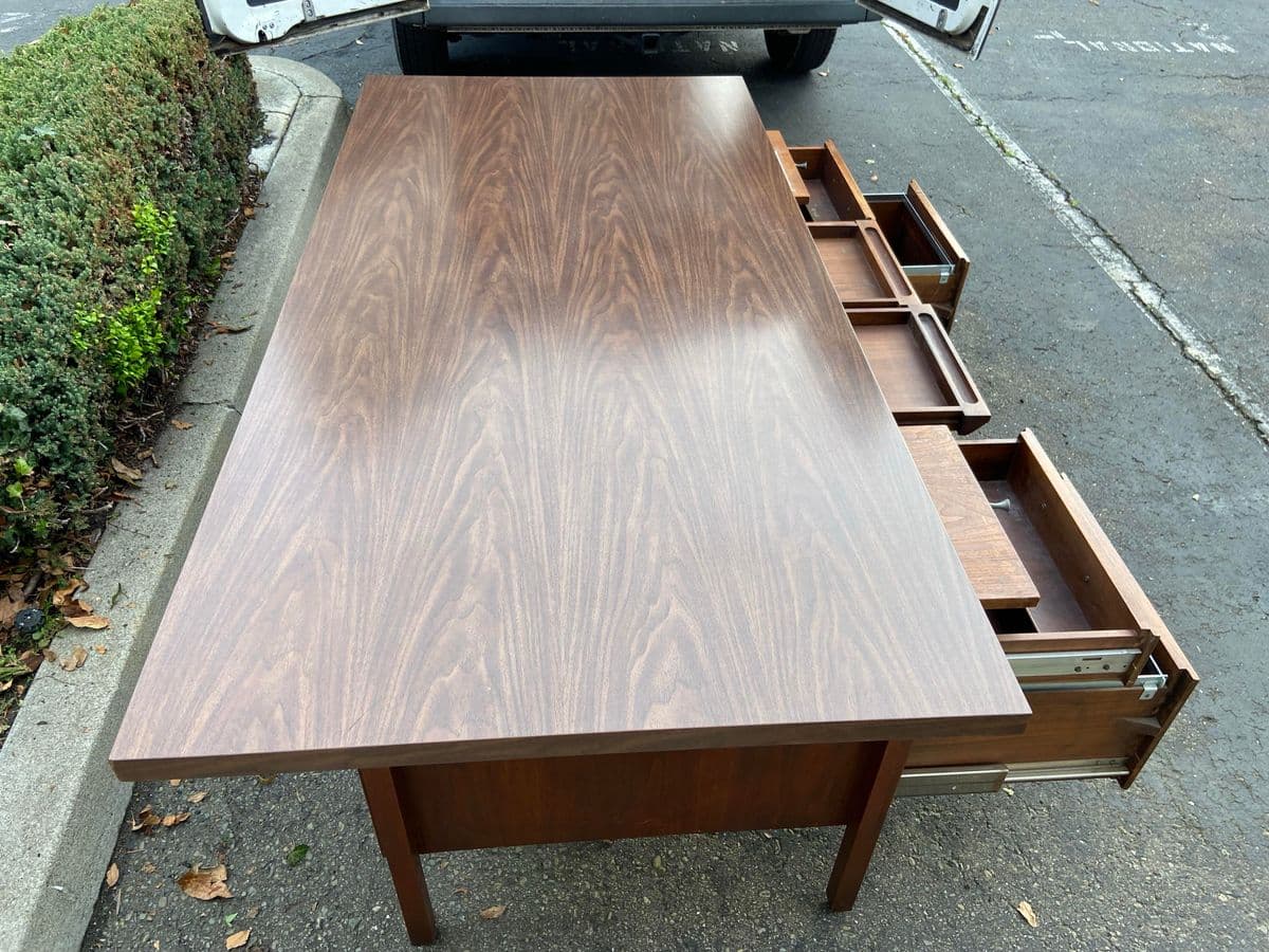 1960s Vintage Mid Century Modern Executive Desk - Thumbnail 3