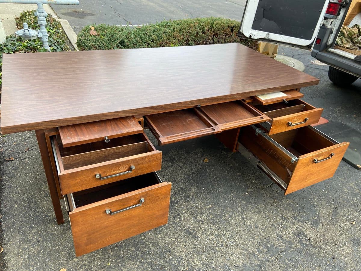 1960s Vintage Mid Century Modern Executive Desk - Thumbnail 12