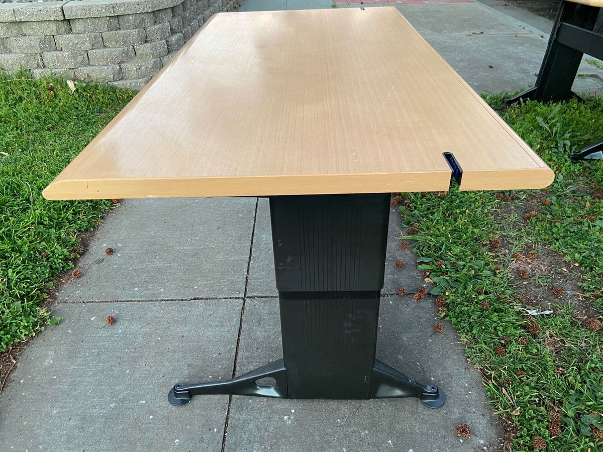 1990s Herman Miller Executive Desk - Thumbnail 6