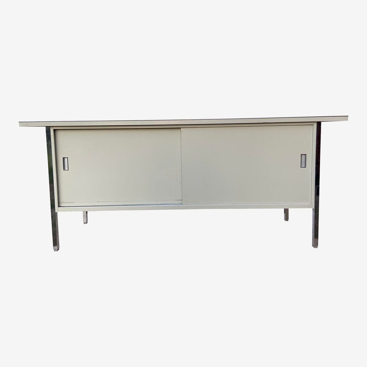1970s Steelcase Vintage Metal Credenza - Image 1