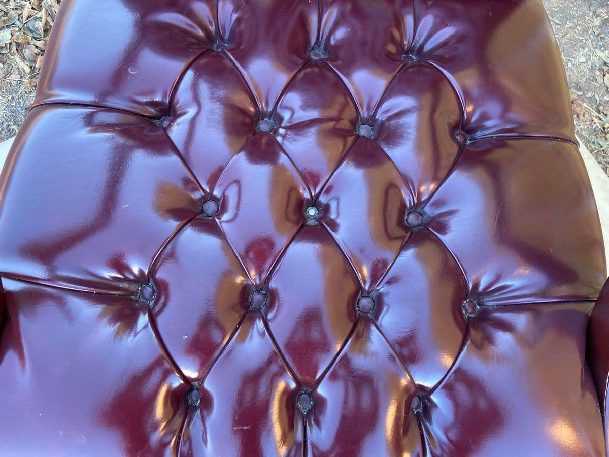 Vintage Traditional Queen Anne Style Oxblood Faux Leather Armchairs - Set of 2 - Thumbnail 9