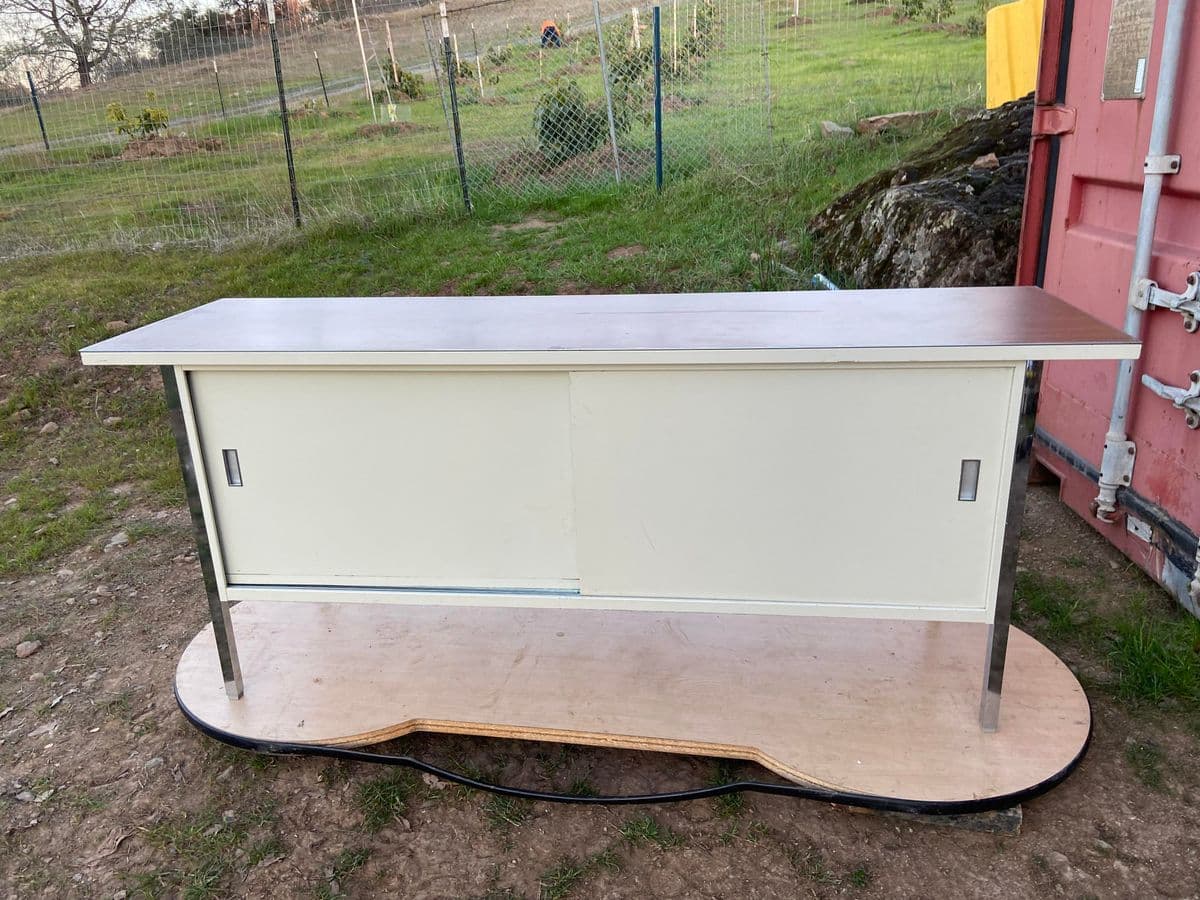 1970s Steelcase Vintage Metal Credenza - Thumbnail 12