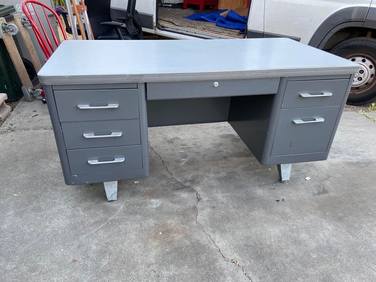 1960s Vintage Mid Century Modern Metal Tanker Desk - Thumbnail 12