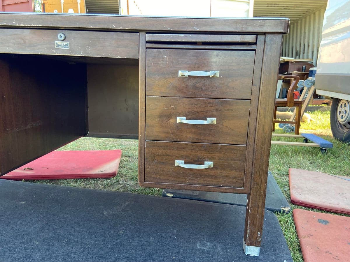 1940s The General Fireproofing Company Vintage Metal Tanker Desk - Thumbnail 9