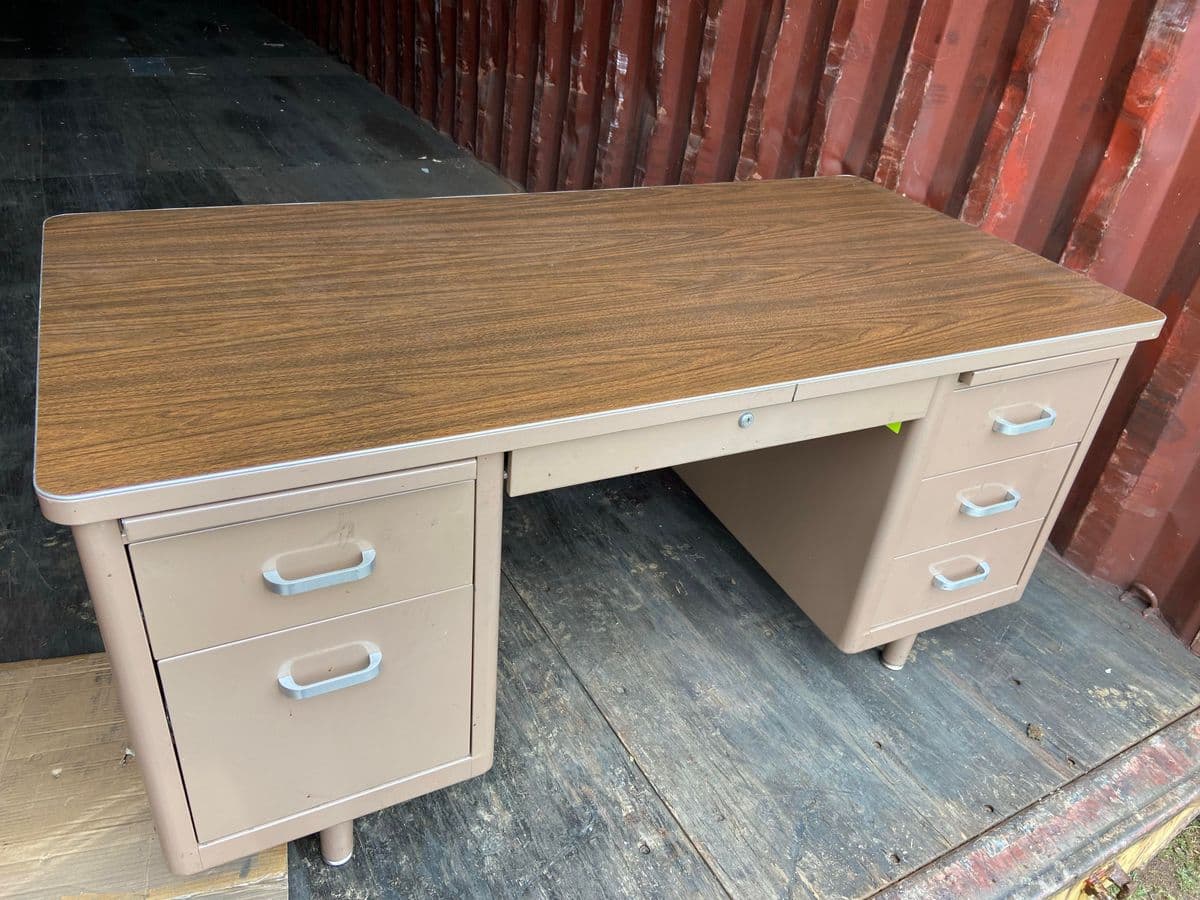 1970s Vintage Mid Century Modern Metal Tanker Desk - Thumbnail 4