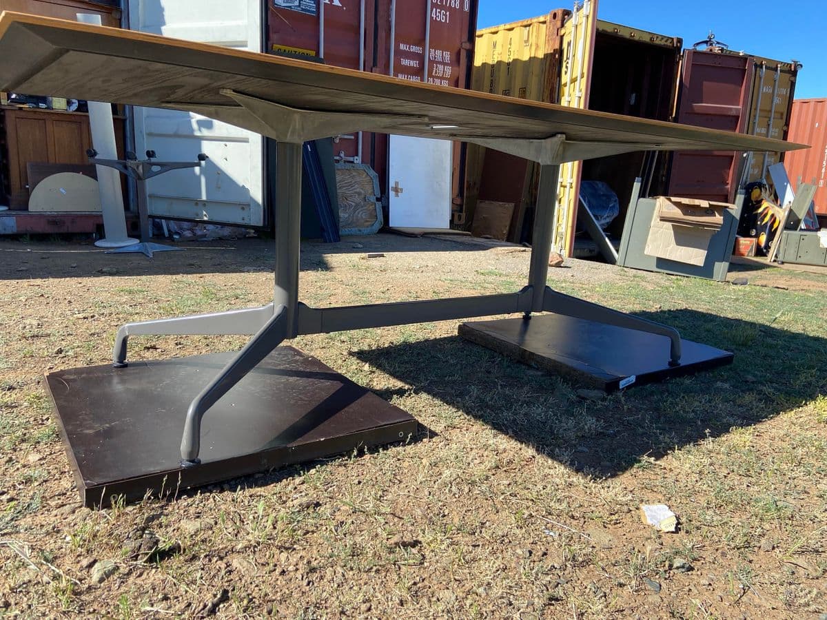 1980s Vintage Eames Herman Miller Style Conference Table With Walnut Wooden Top. - Thumbnail 10