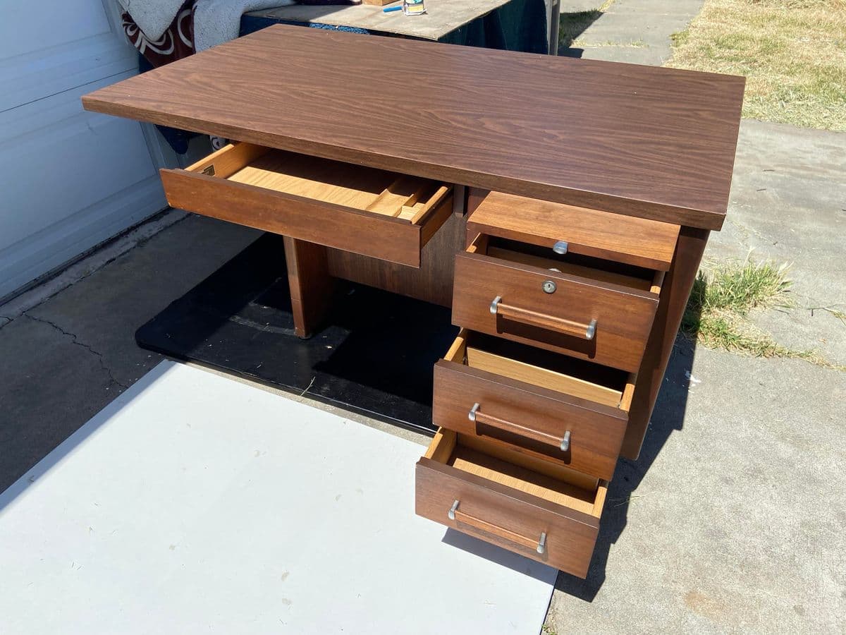 1960s Vintage Mid Century Modern Alma Desk - Thumbnail 3