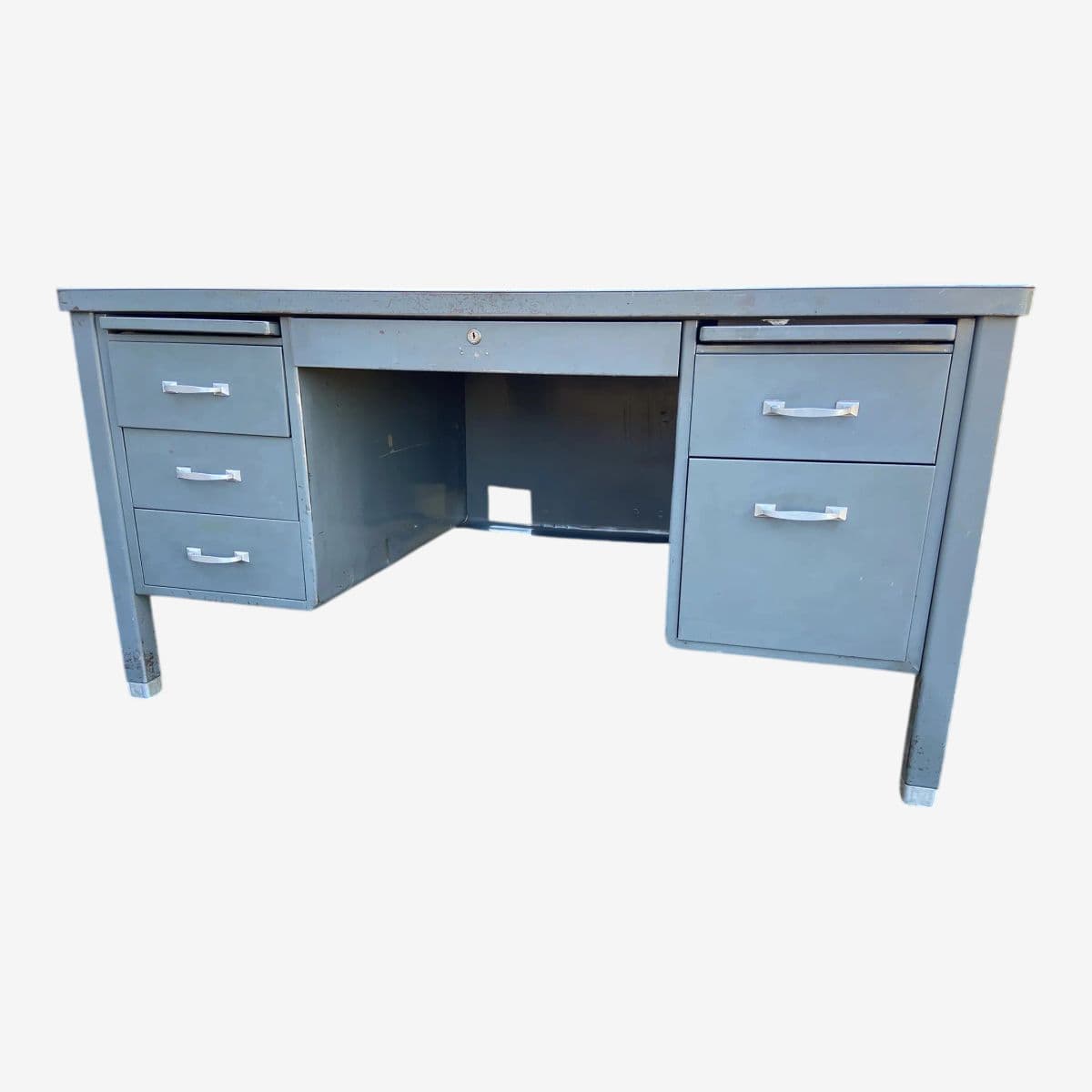1950s Vintage Mid Century Modern Metal Tanker Desk - Image 1