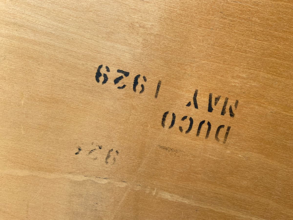 1920s Antique Quarter Sawn Executive Oak Writing Desk - Thumbnail 10
