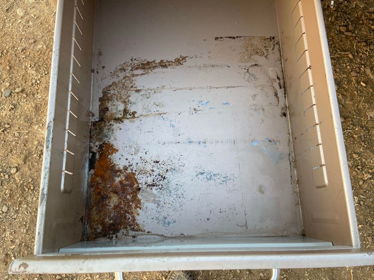 1970s Steelcase Tanker Desk Needs Restoration - Thumbnail 3