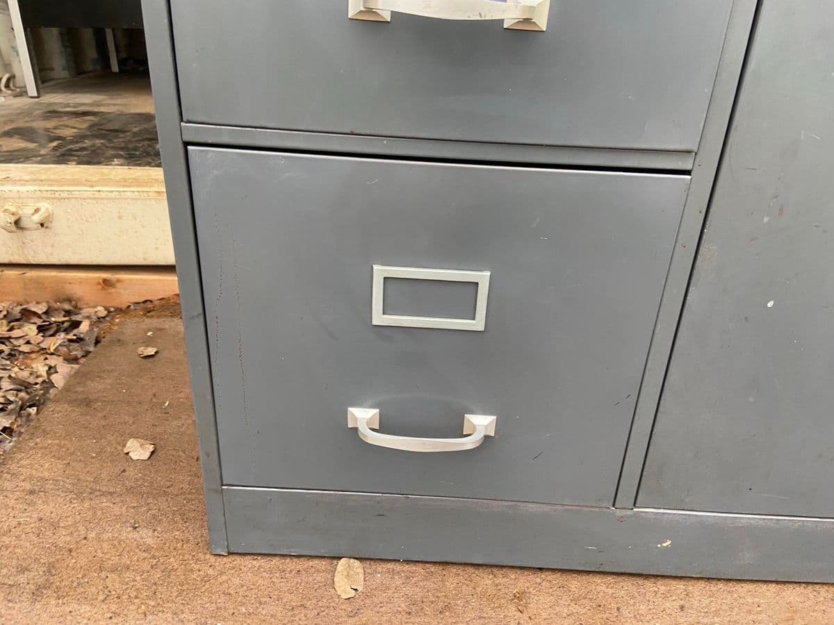 1970s Vintage Mid Century Modern Metal Cabinet - Thumbnail 10