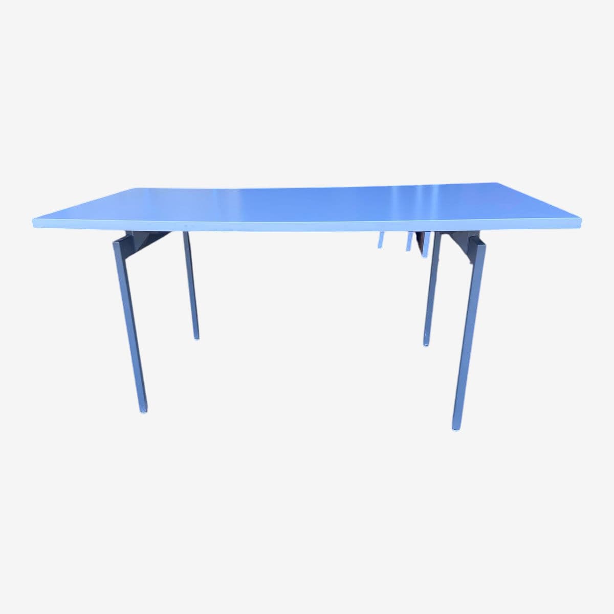 Knoll Antenna Desk - Image 1