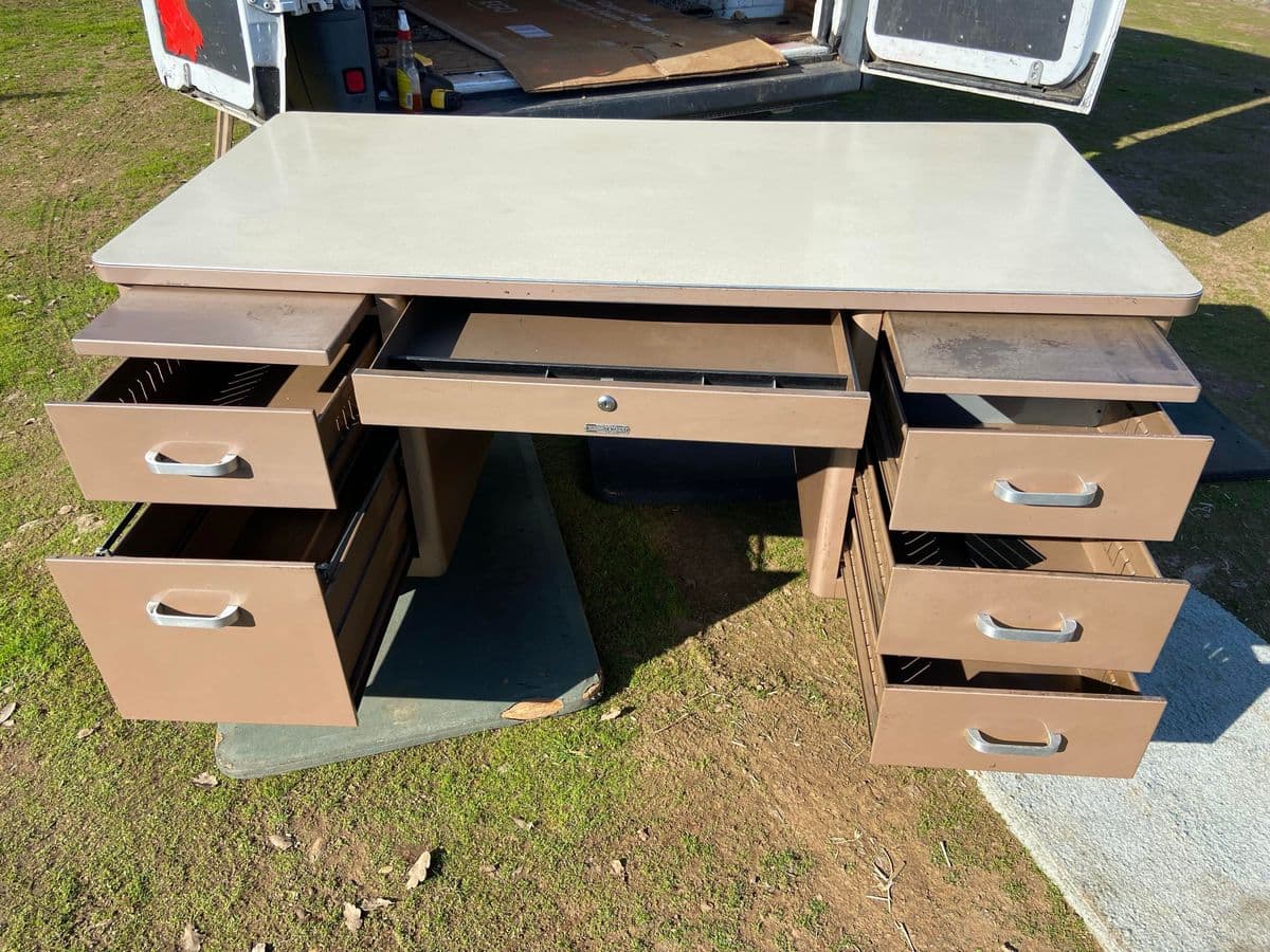 1960s McDowell & Craig Vintage Mid Century Modern Metal Tanker Desk - Thumbnail 12