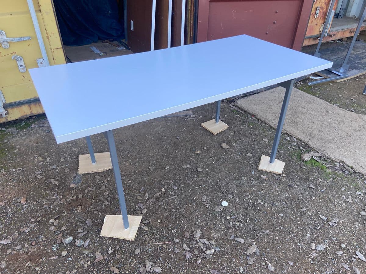 Knoll Antenna Desk - Thumbnail 9