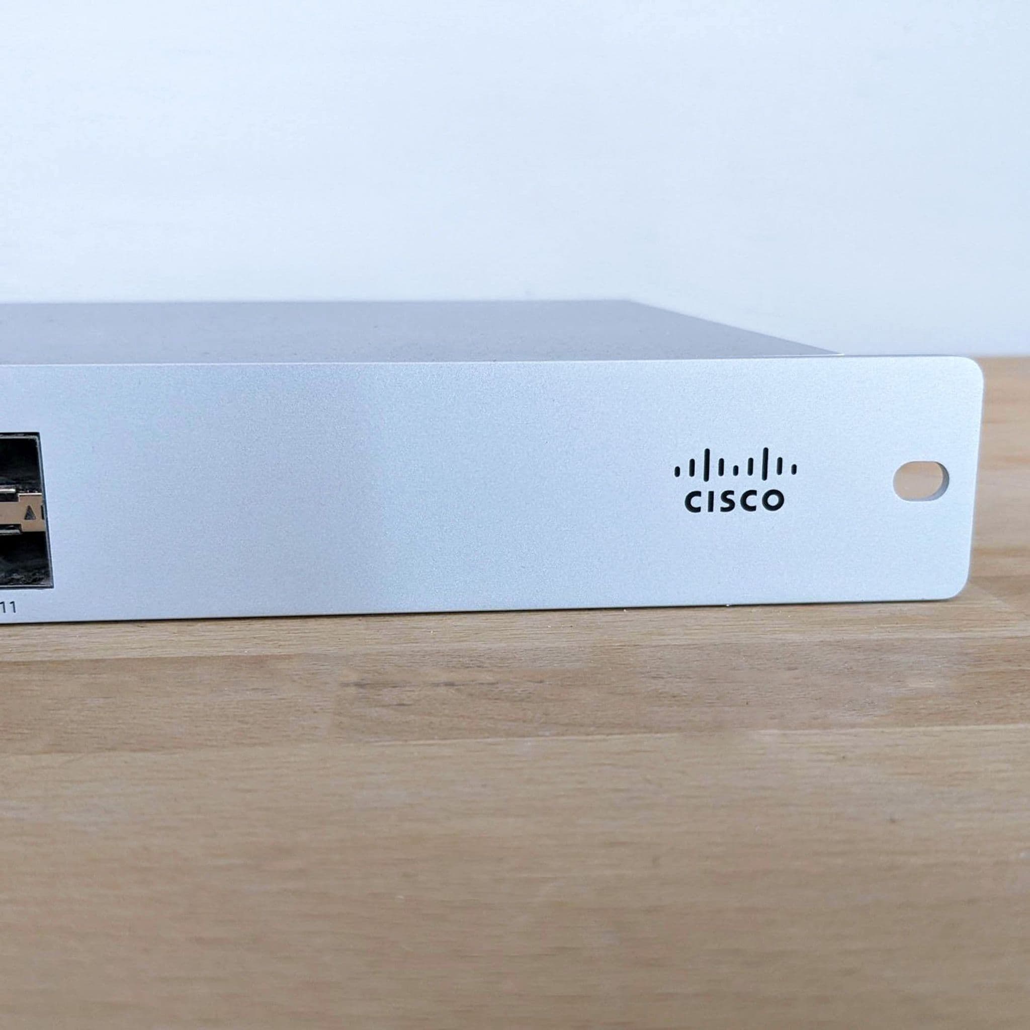 2 Cisco MX100-HW - Thumbnail 6