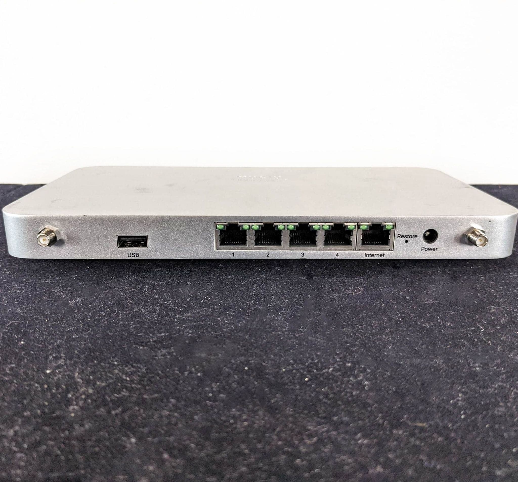 Cisco Meraki MX64W Router - Thumbnail 6