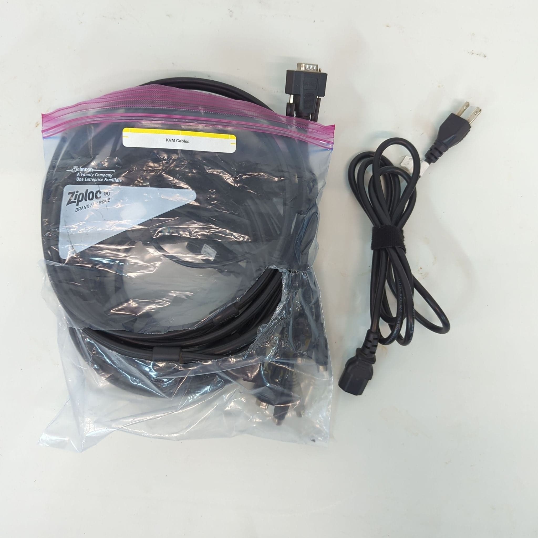 Tandberg RDX QuikStation 8 2U Rackmount RDX Array - Thumbnail 9