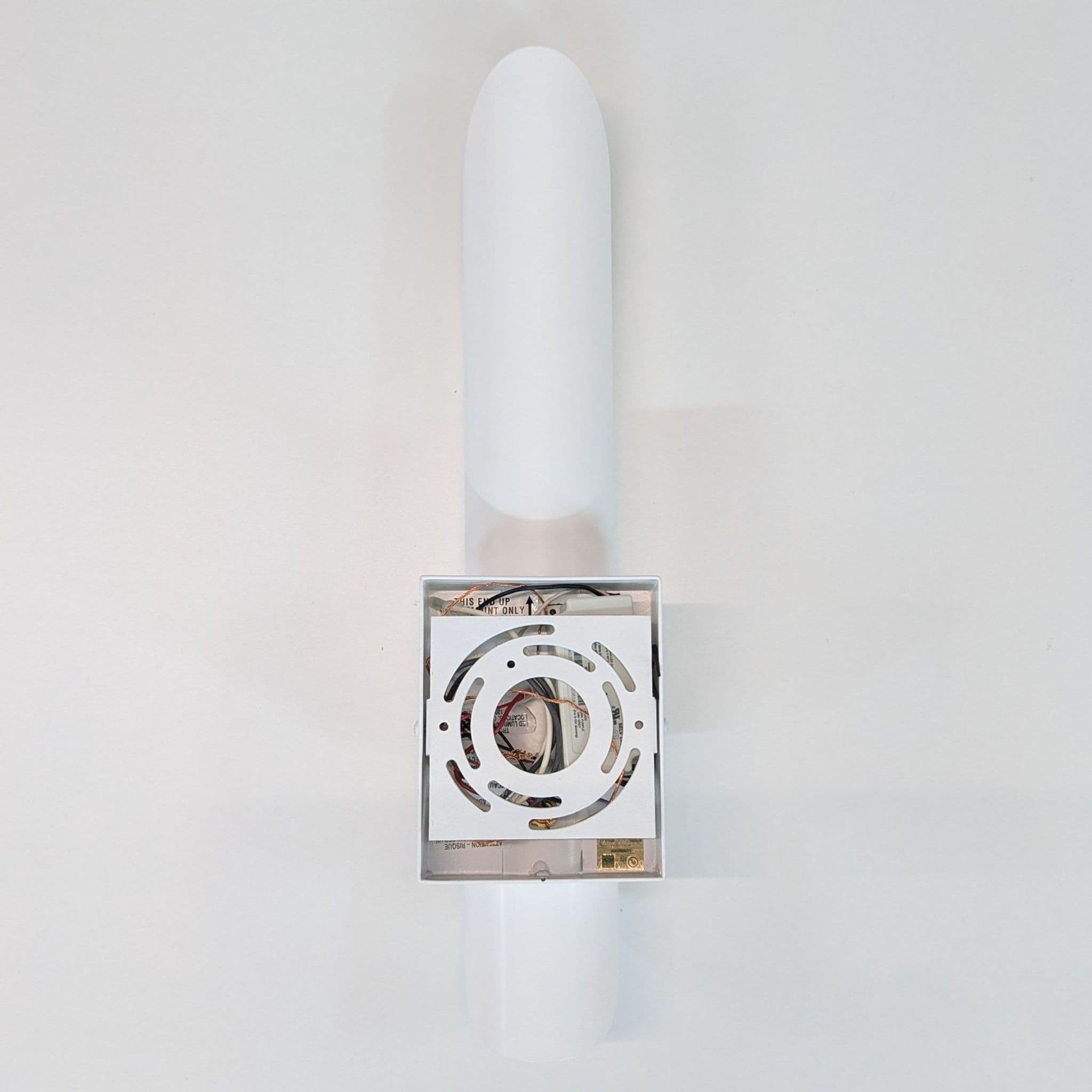 Sleek Modern White LED Wall Sconce Light Fixture - Thumbnail 6