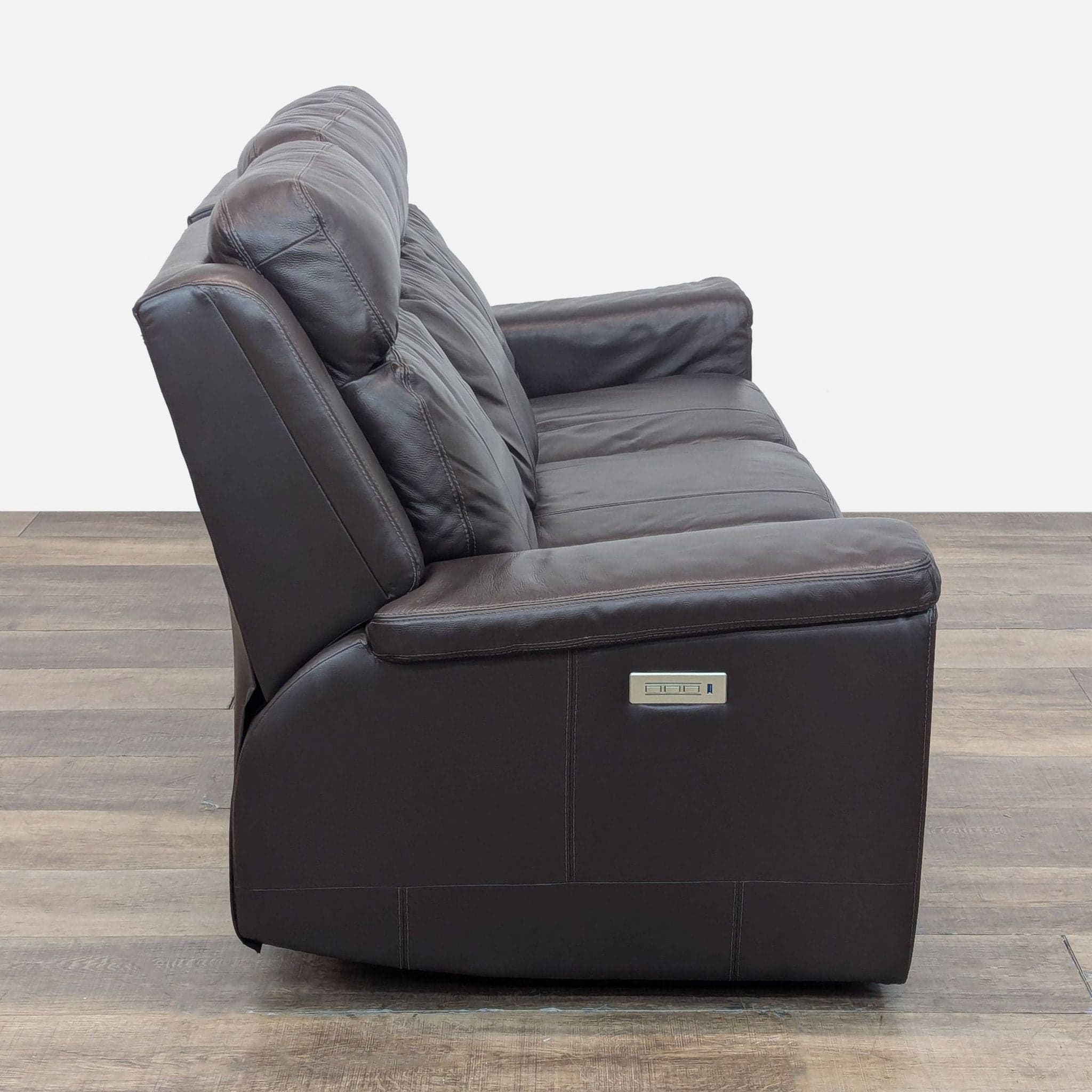 Palliser Triple Power Reclining Leather Sofa - Thumbnail 4