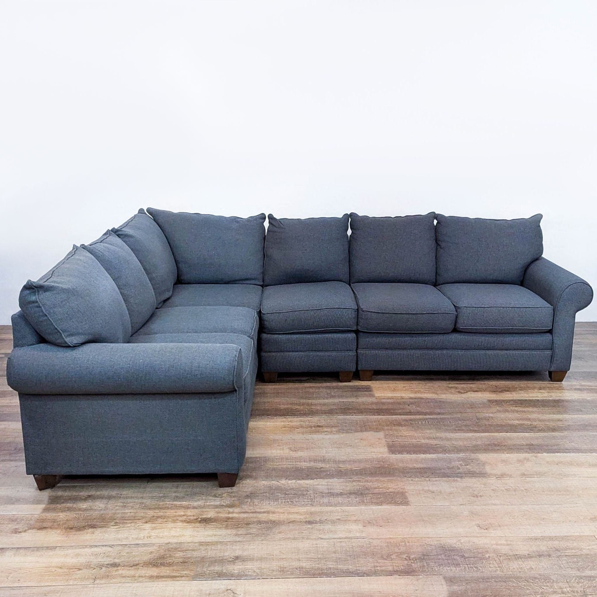 Bassett Furniture 3-Piece Alexander L-Shaped Sectional - Image 1