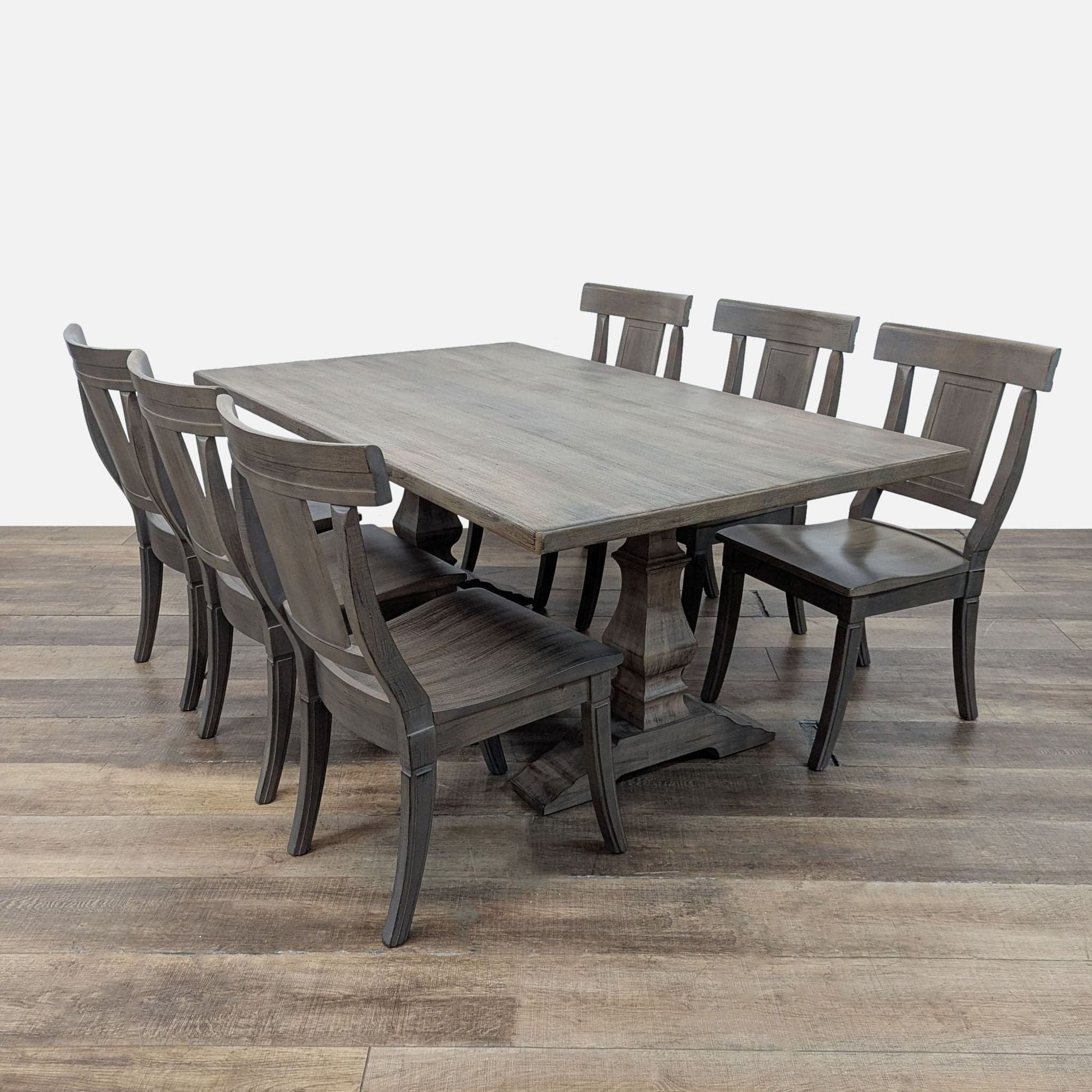 Bassett Furniture Harvest Dining Table with 6 Baxter Chairs - Image 1