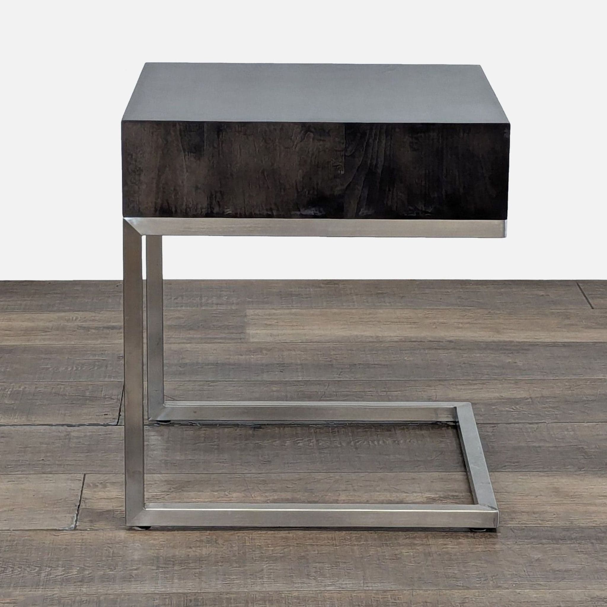Room & Board Hudson C-Table Nightstand - Thumbnail 4