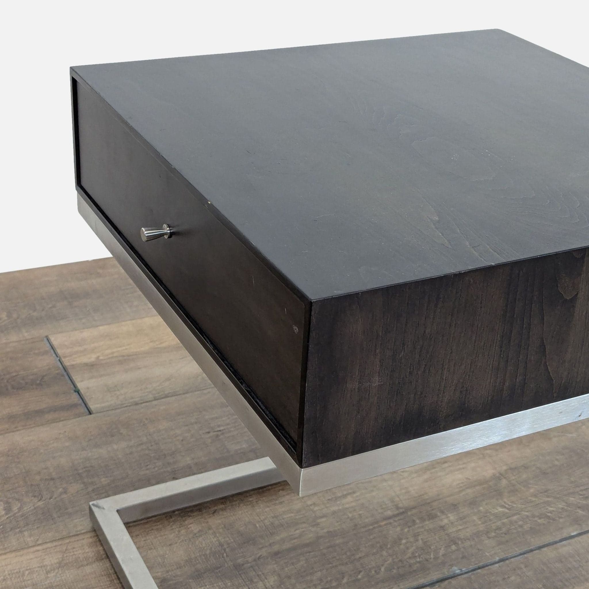 Room & Board Hudson C-Table Nightstand - Thumbnail 6