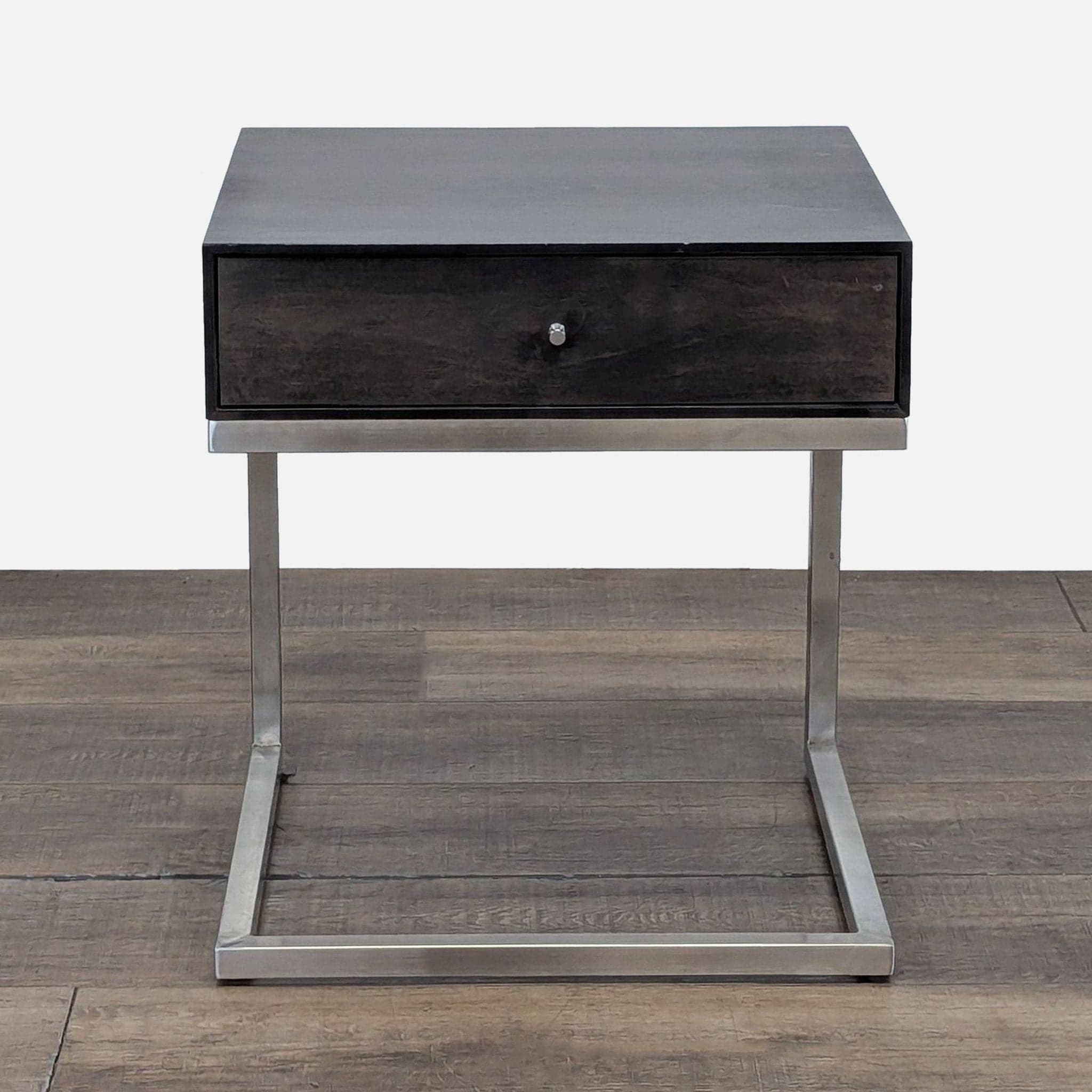 Room & Board Hudson C-Table Nightstand - Thumbnail 10
