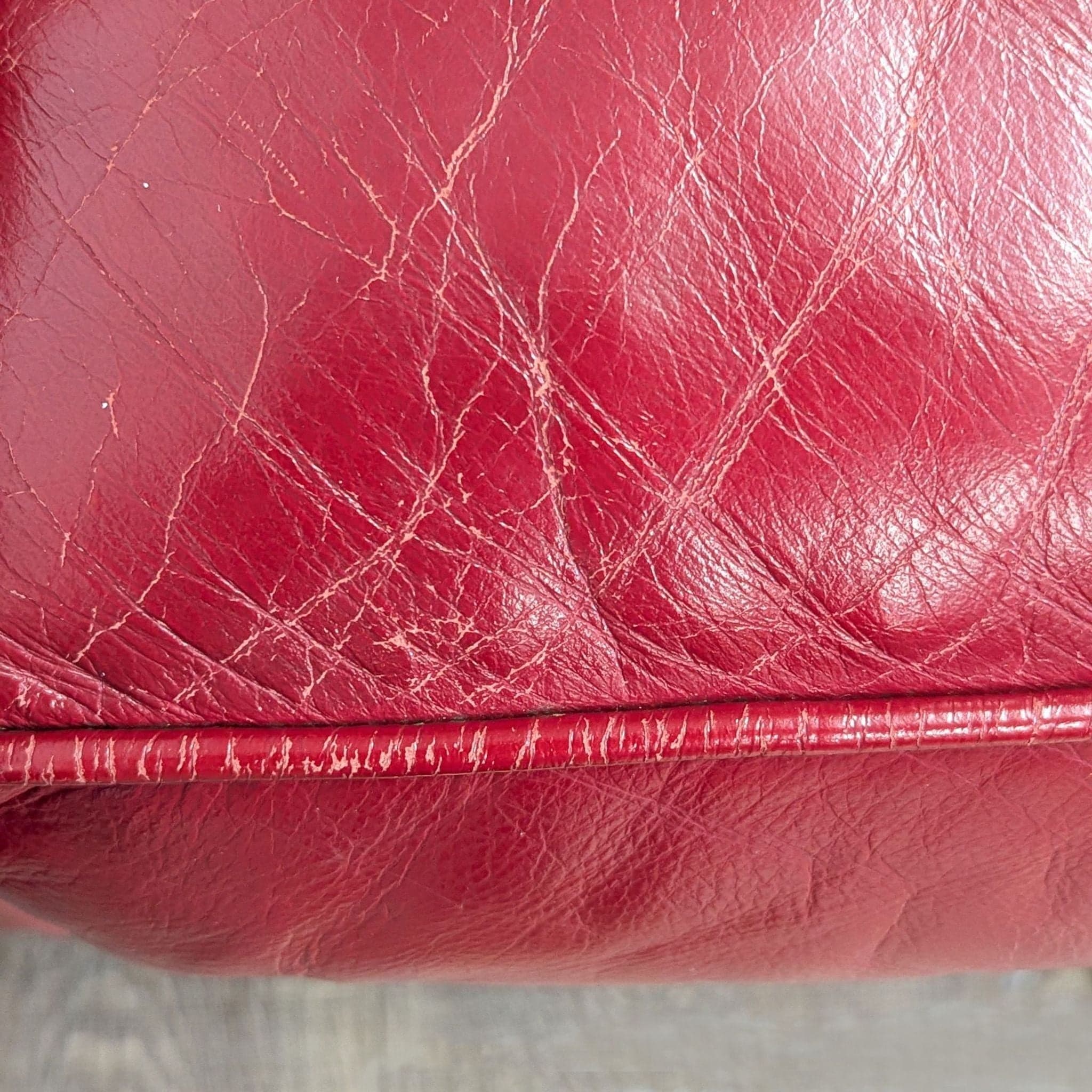 Hancock and Moore Arrington Red Leather Modern Sofa - Thumbnail 7