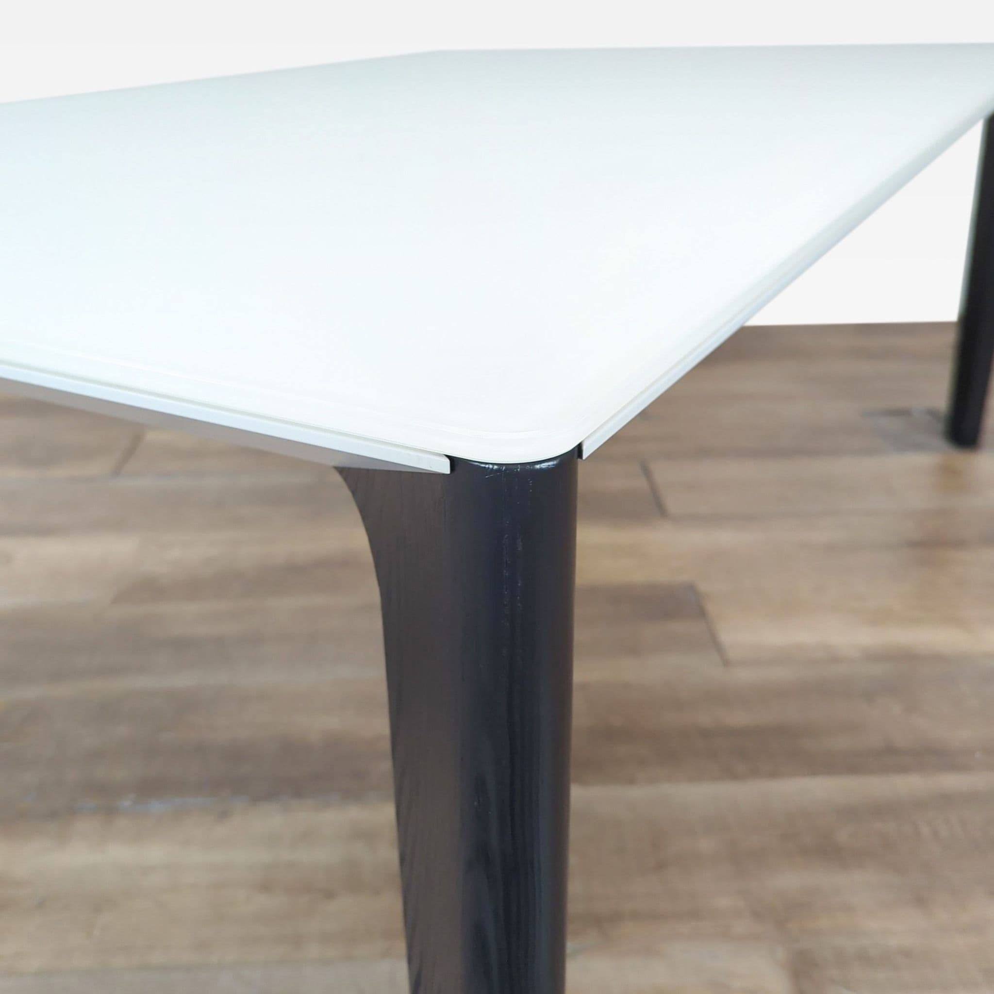 Bontempi Versus Dining Table - Thumbnail 2