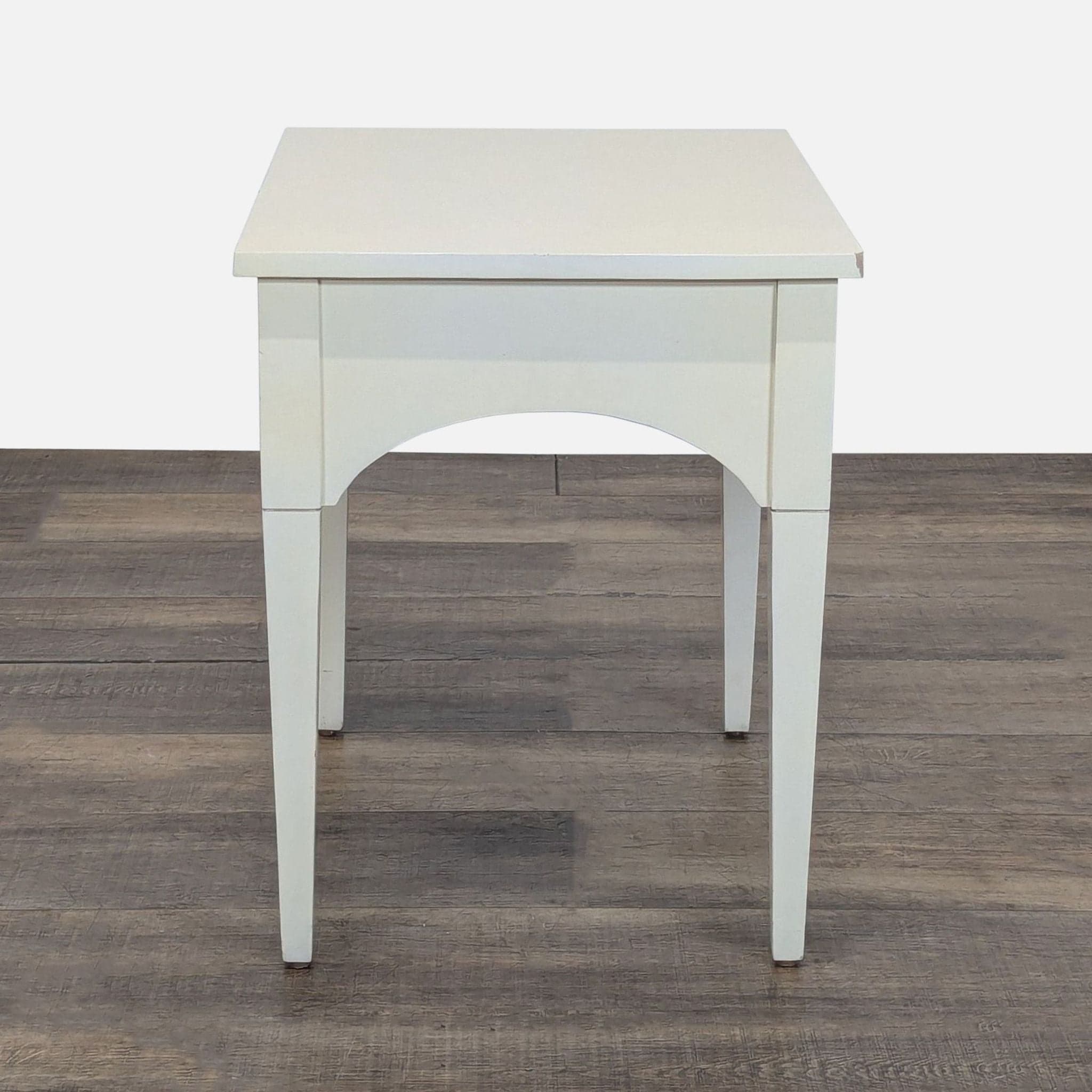 One Drawer Side Table - Thumbnail 5