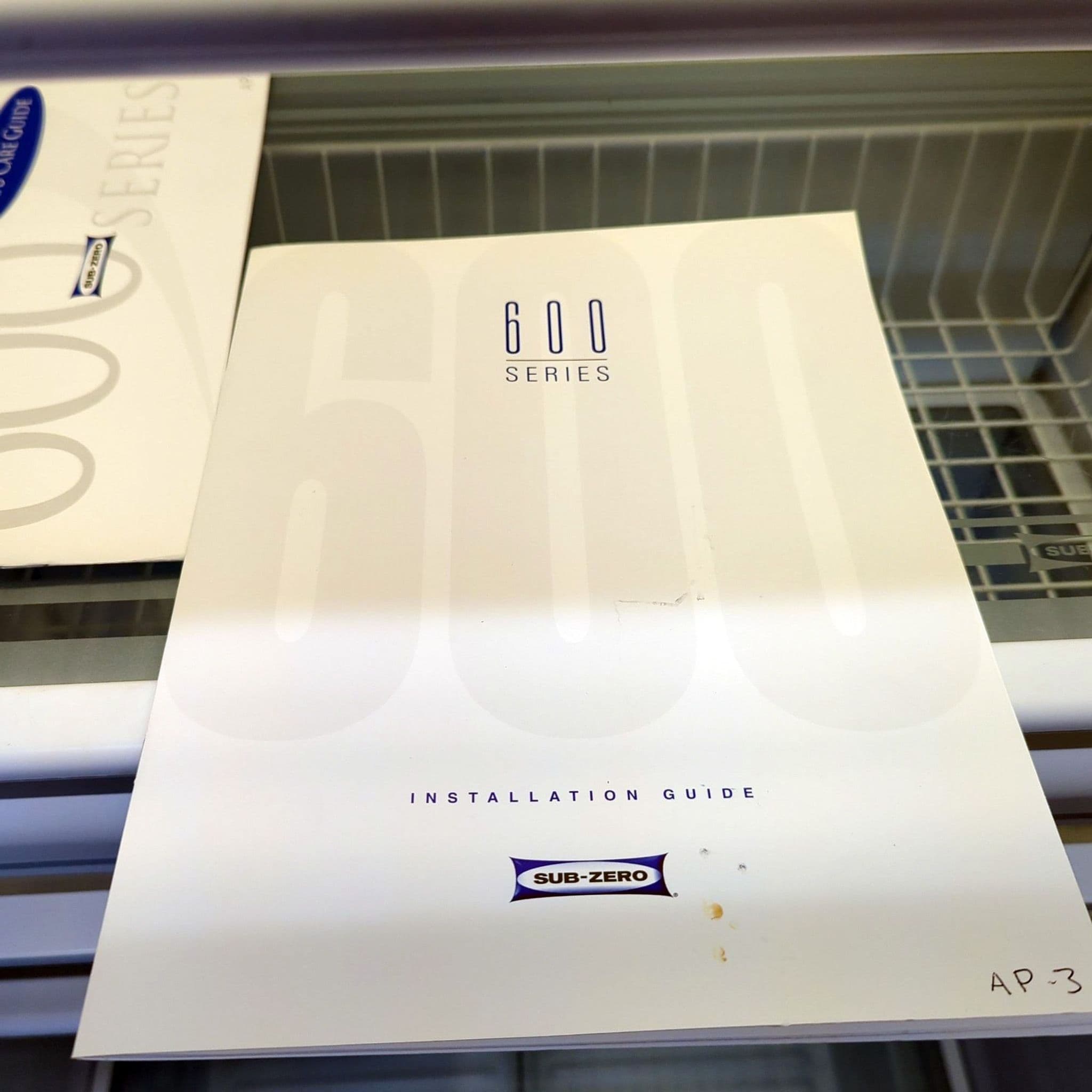 Sub-Zero Stainless Steel Side-by-Side Refrigerator with Water and Ice Dispenser - Thumbnail 6