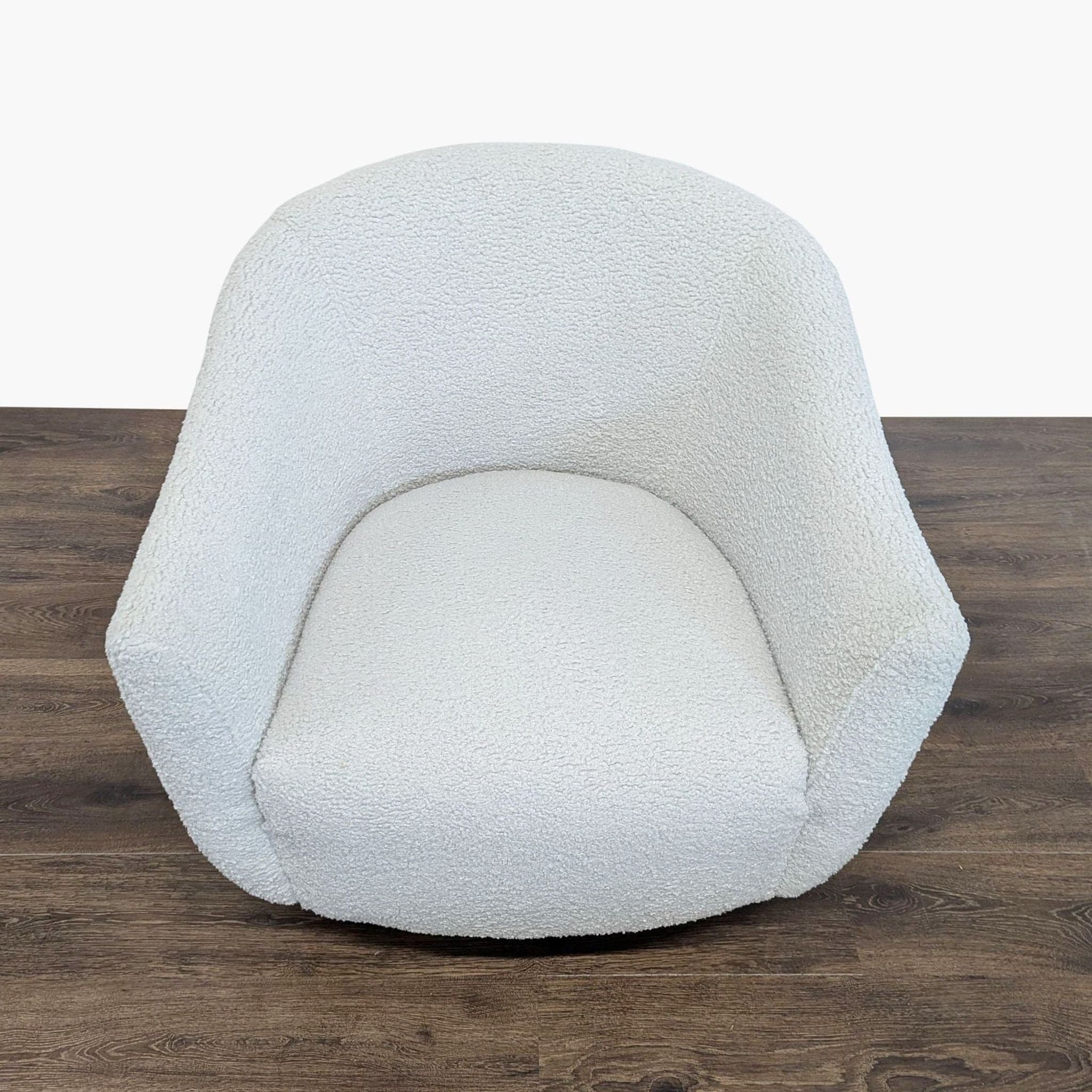 Interlude Home Simone Swivel Chair - Haze Shearling - Thumbnail 7