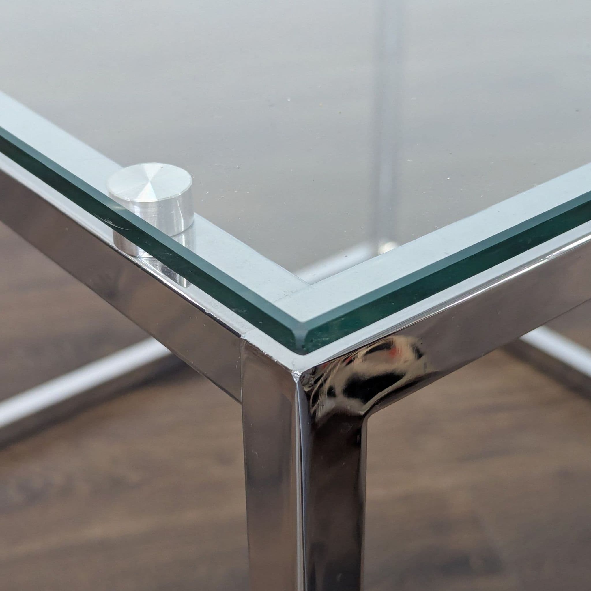 Glass Top End Table on Metal Frame - Thumbnail 2