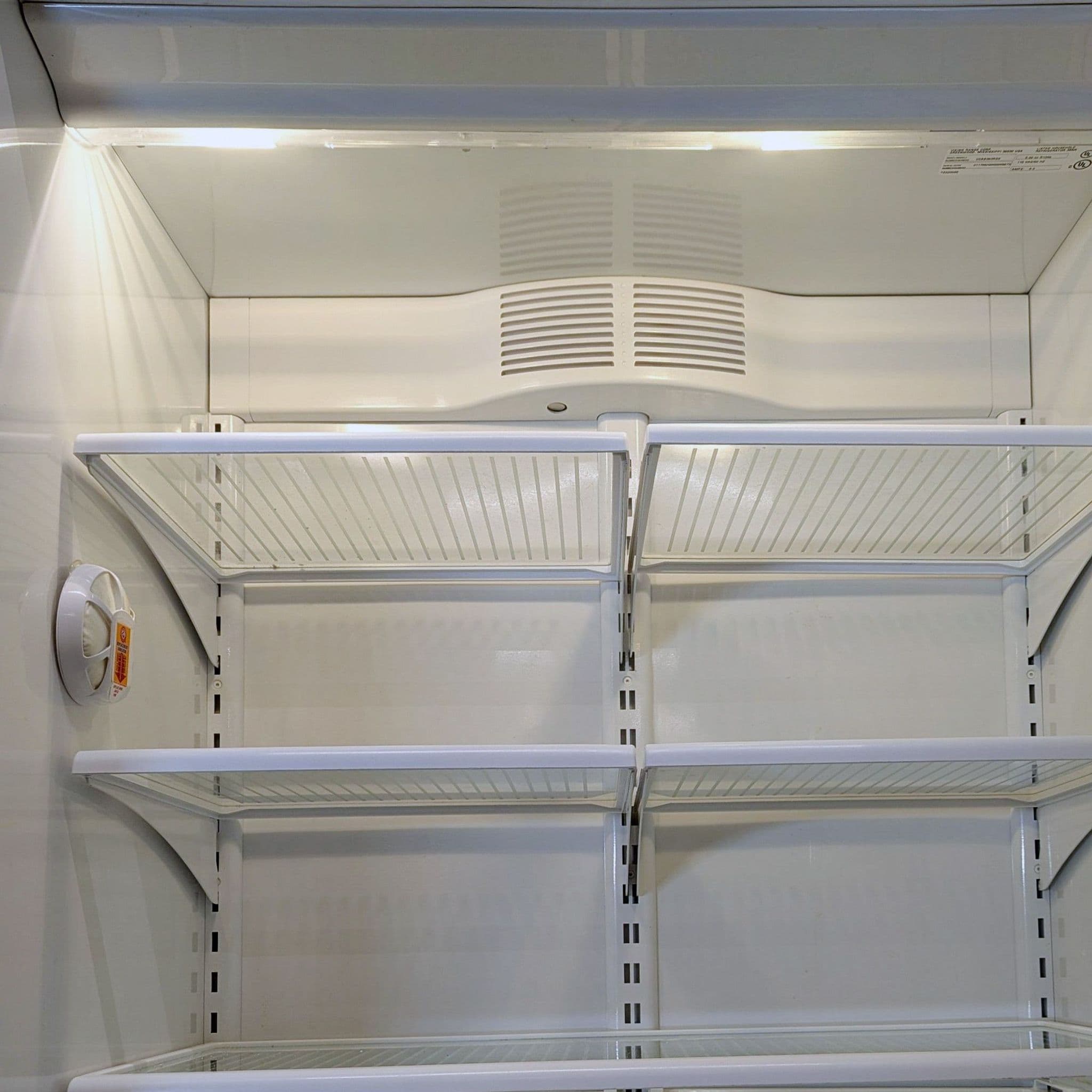 Viking Professional Stainless Steel Refrigerator with Bottom Freezer - Thumbnail 10