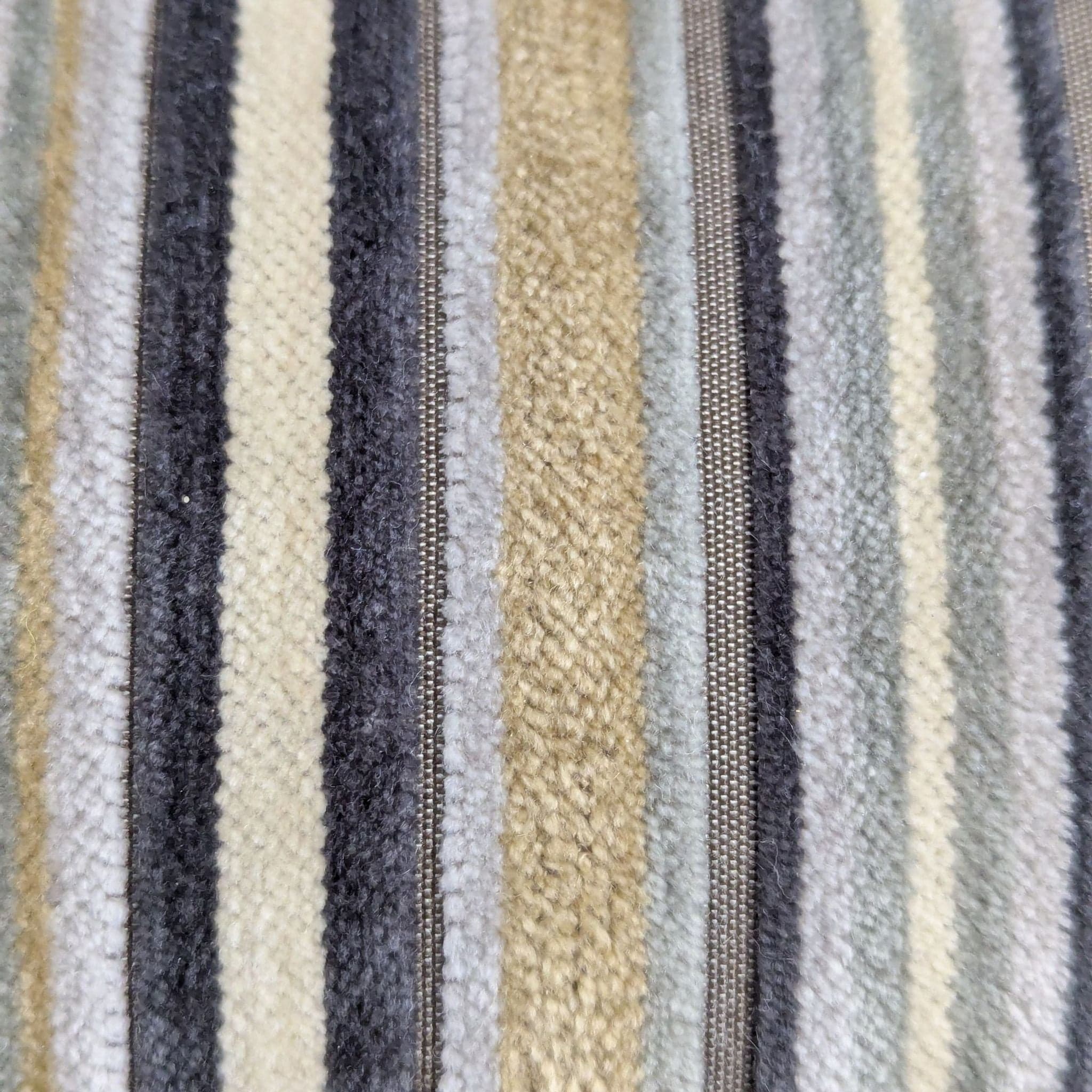 Vintage Italian Modern 9-Piece Dining Set - Thumbnail 10