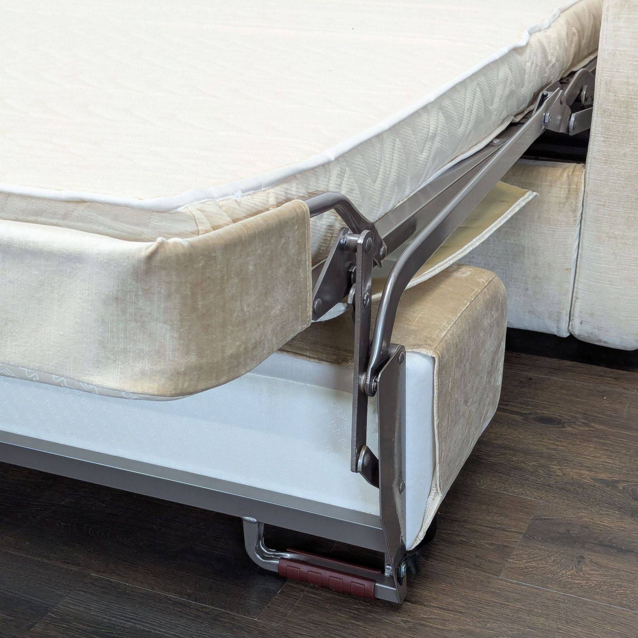 Flexform Gary 3-Seat Sofa Bed – Comfortable Modern Sleeper Sofa - Thumbnail 10