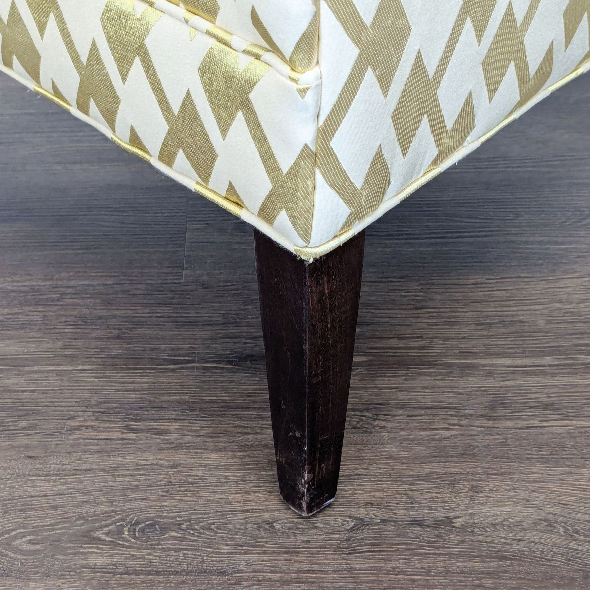 Lee Industries Modern Accent Lounge Chair with Gold and Cream Diamond Pattern Upholstery - Thumbnail 4