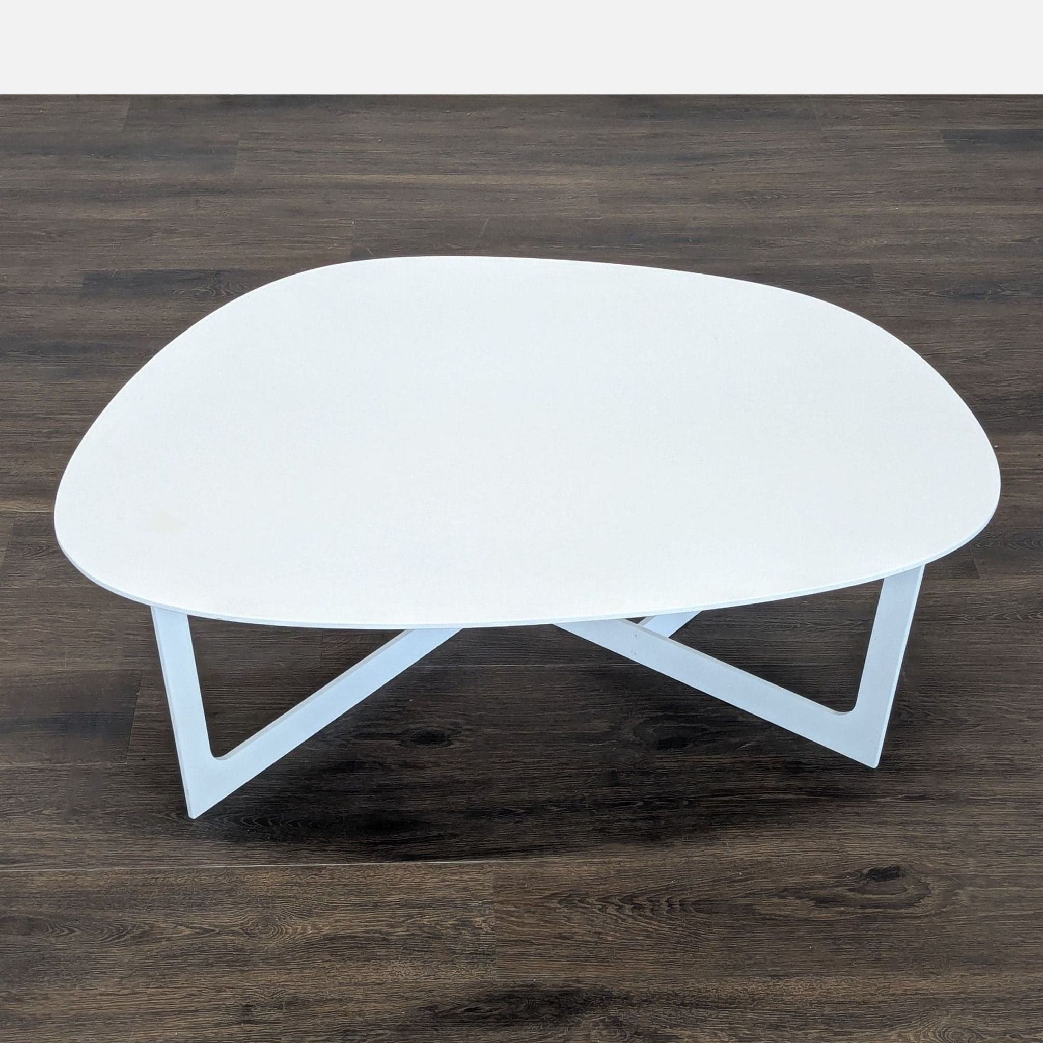 Jorgensen Insula Coffee Table - Thumbnail 5