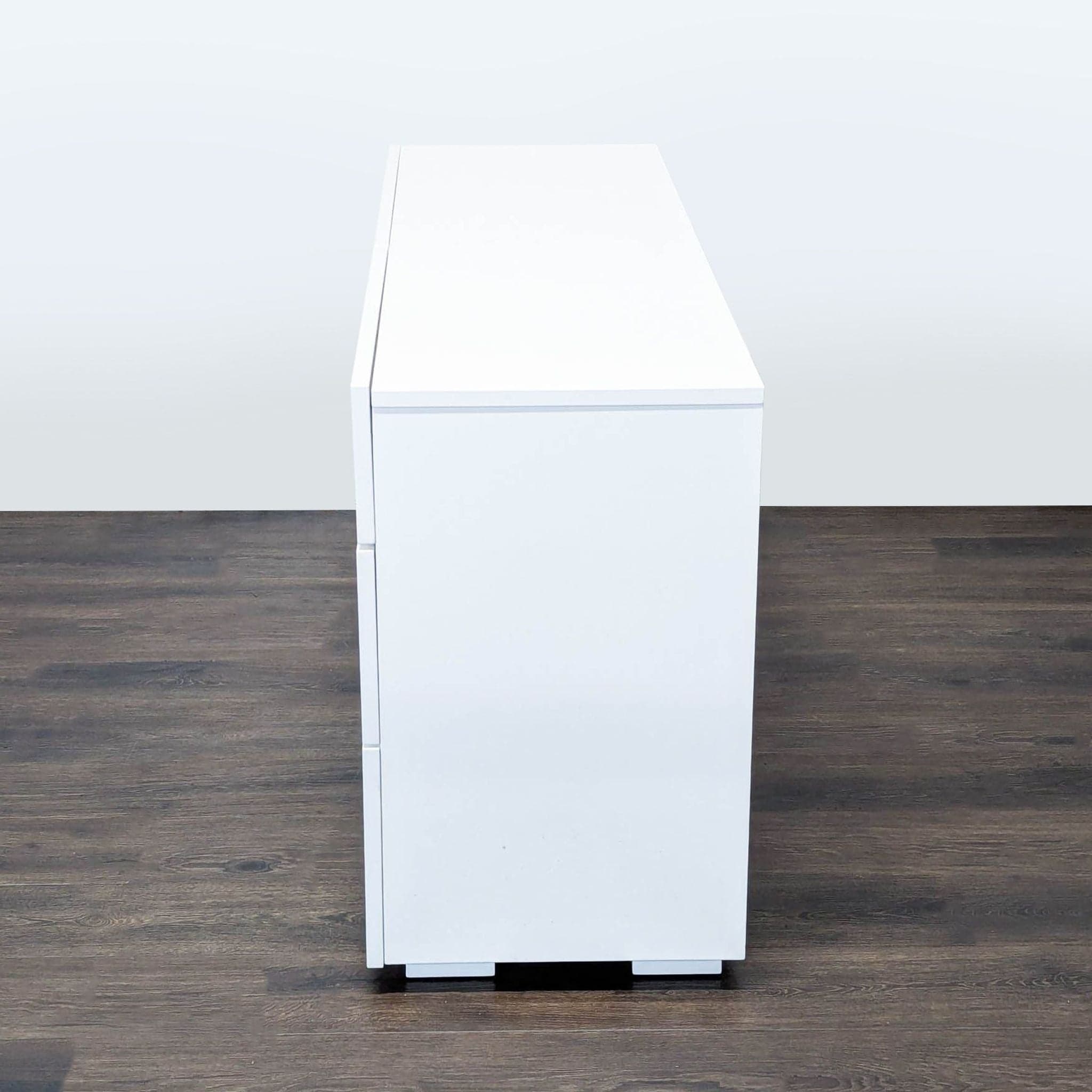 Multiple Drawer Media Console - Thumbnail 6